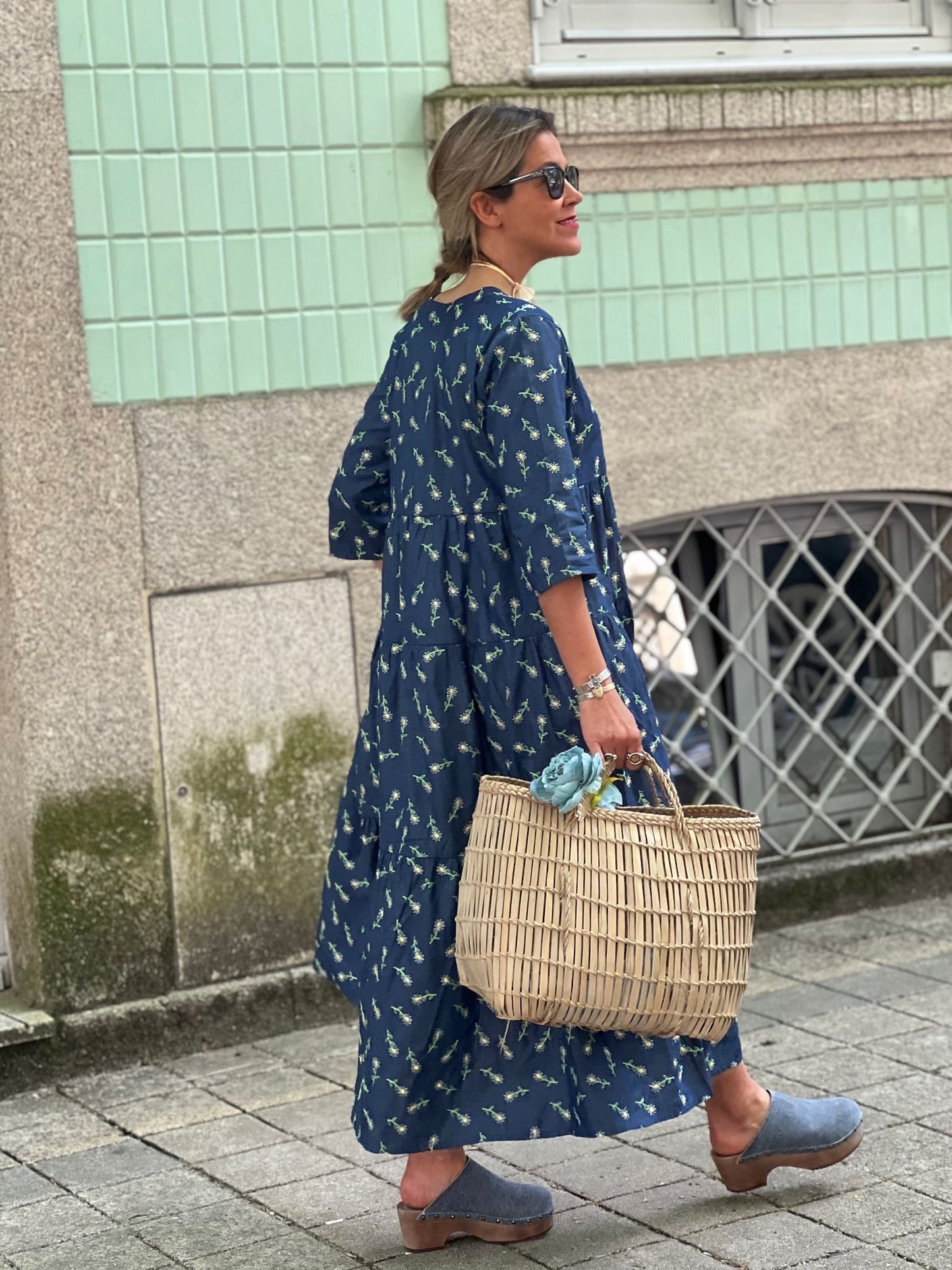 Vestido largo con volantes