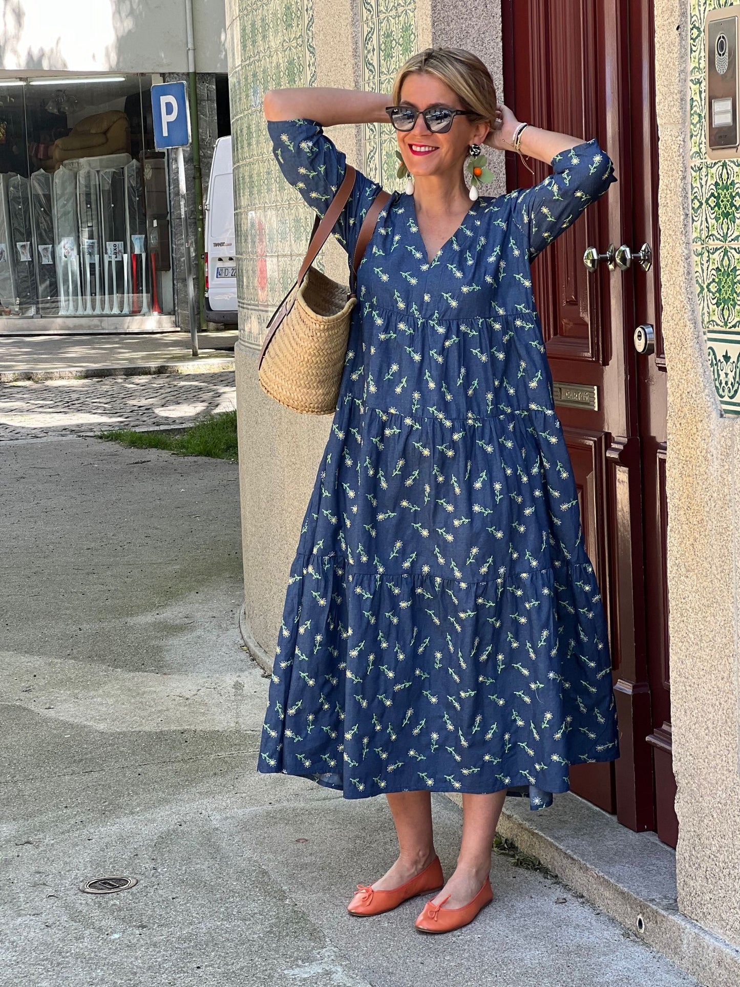 Vestido largo con volantes