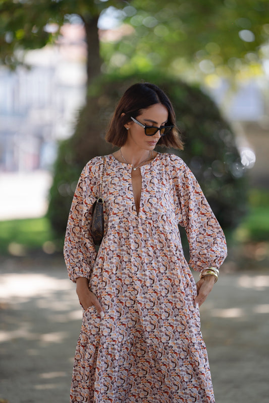 Vestido largo con volante