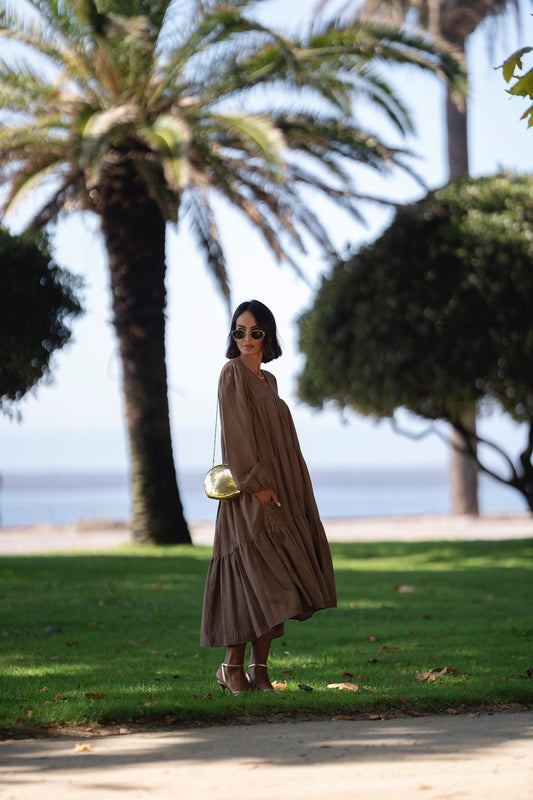 Vestido largo con volantes