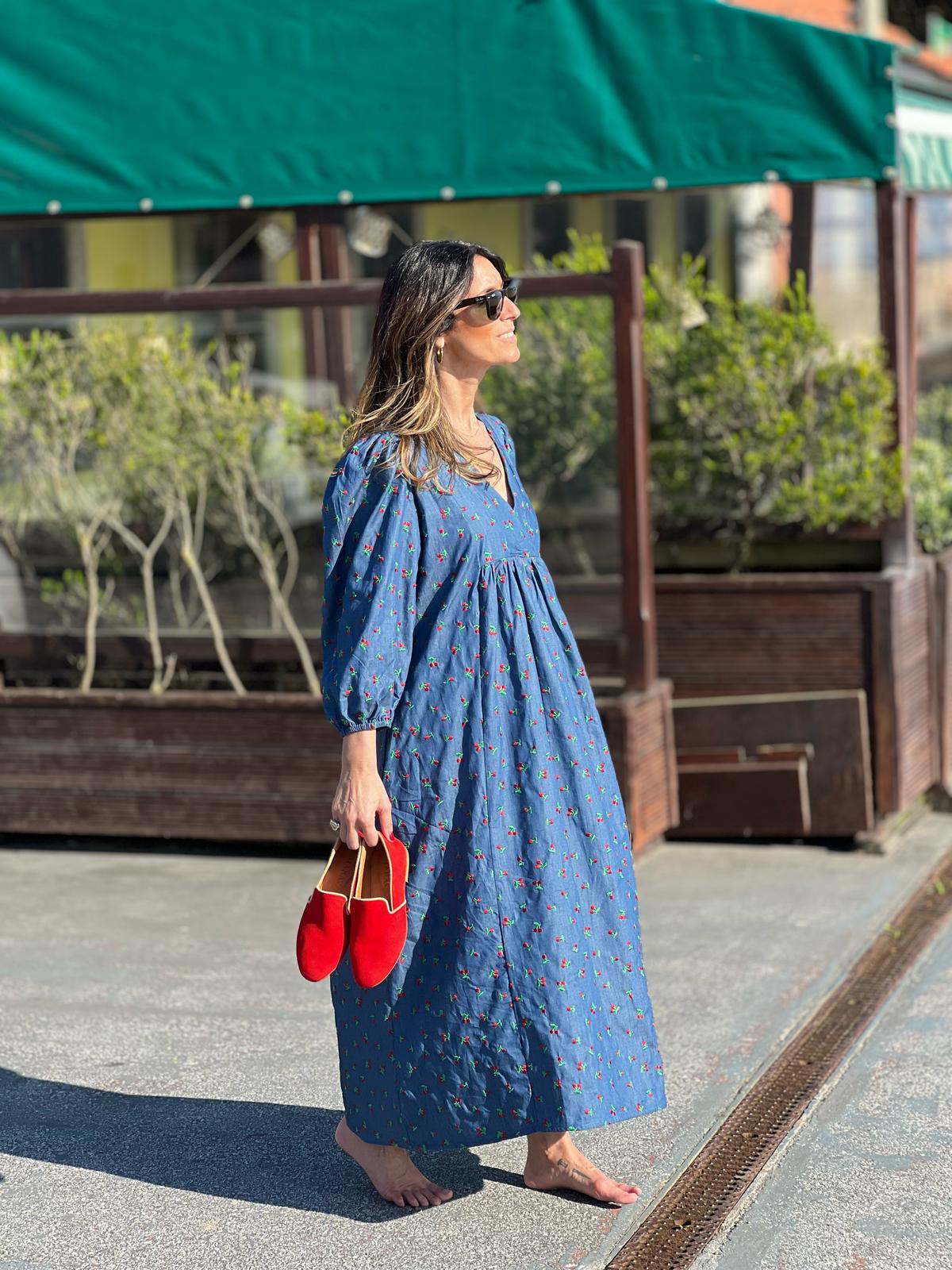 Vestido midi em ganga