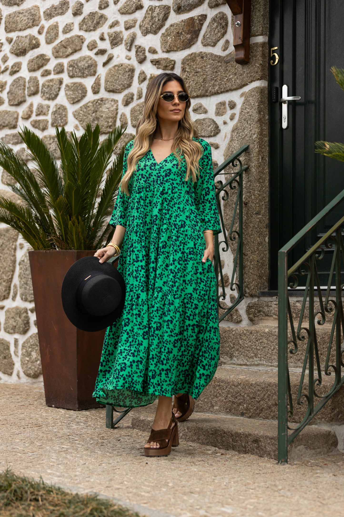 Vestido largo con volantes