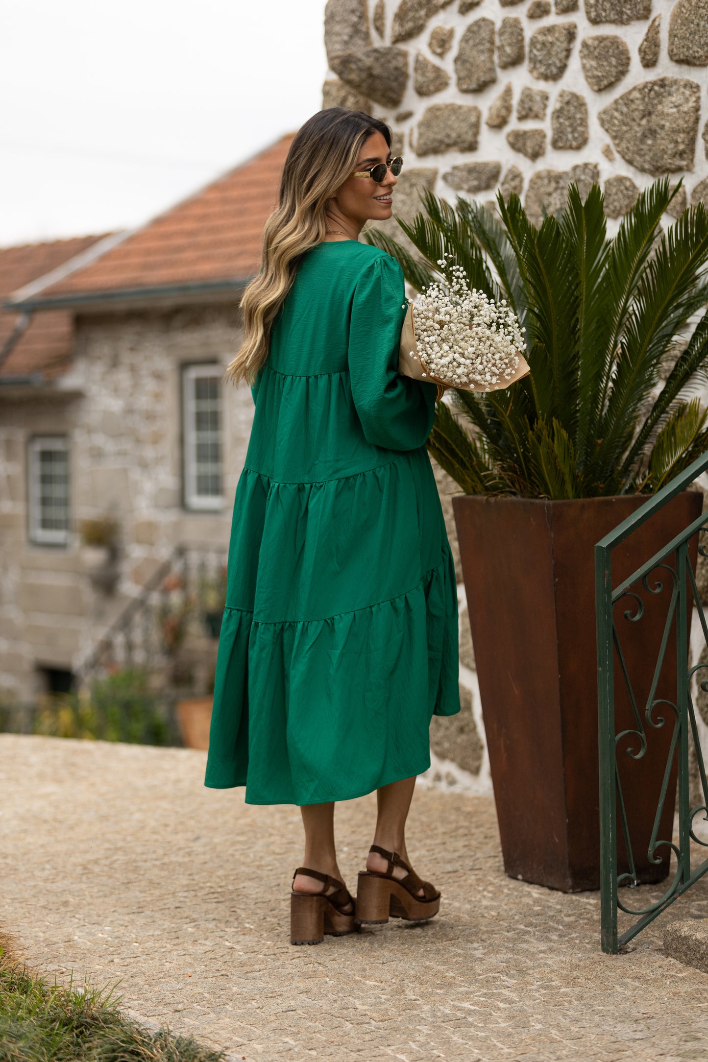 Vestido largo con volantes