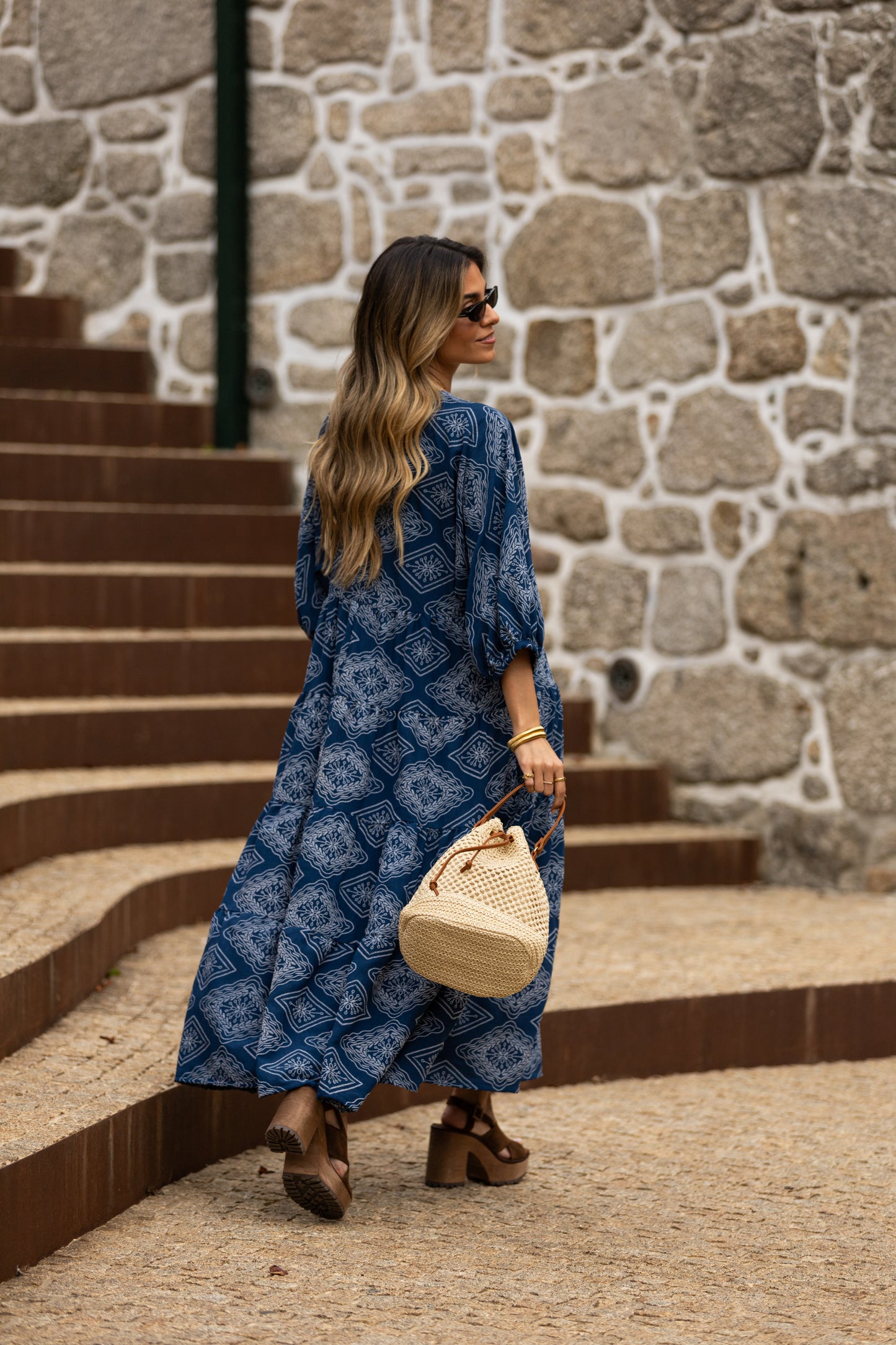 Vestido largo con volantes