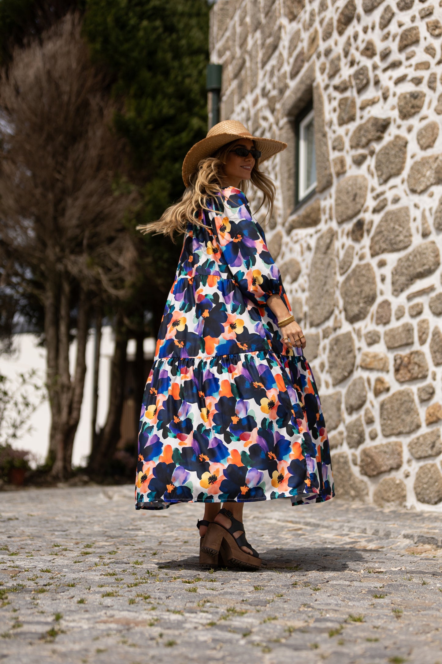 Vestido largo con volantes