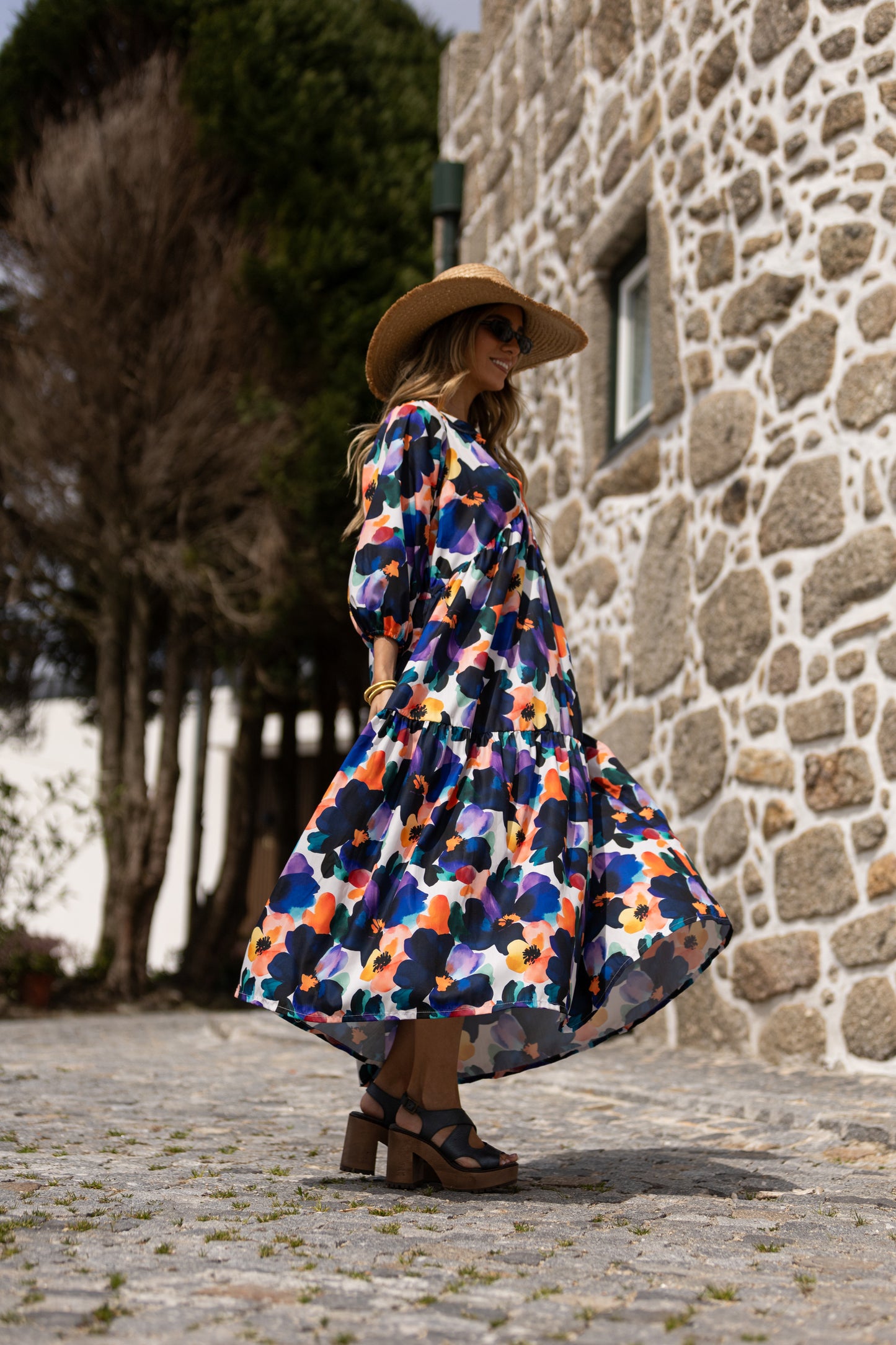 Vestido largo con volantes