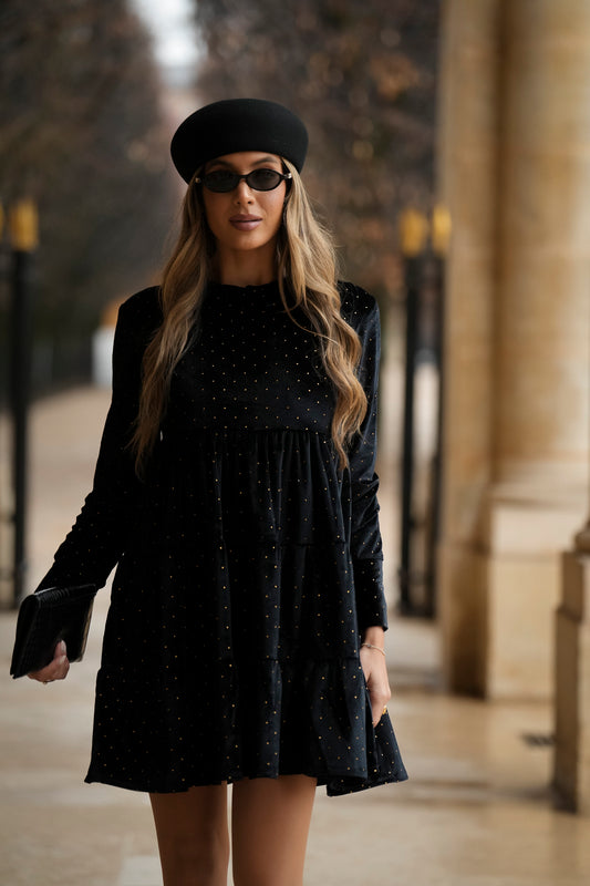 Vestido corto de terciopelo negro