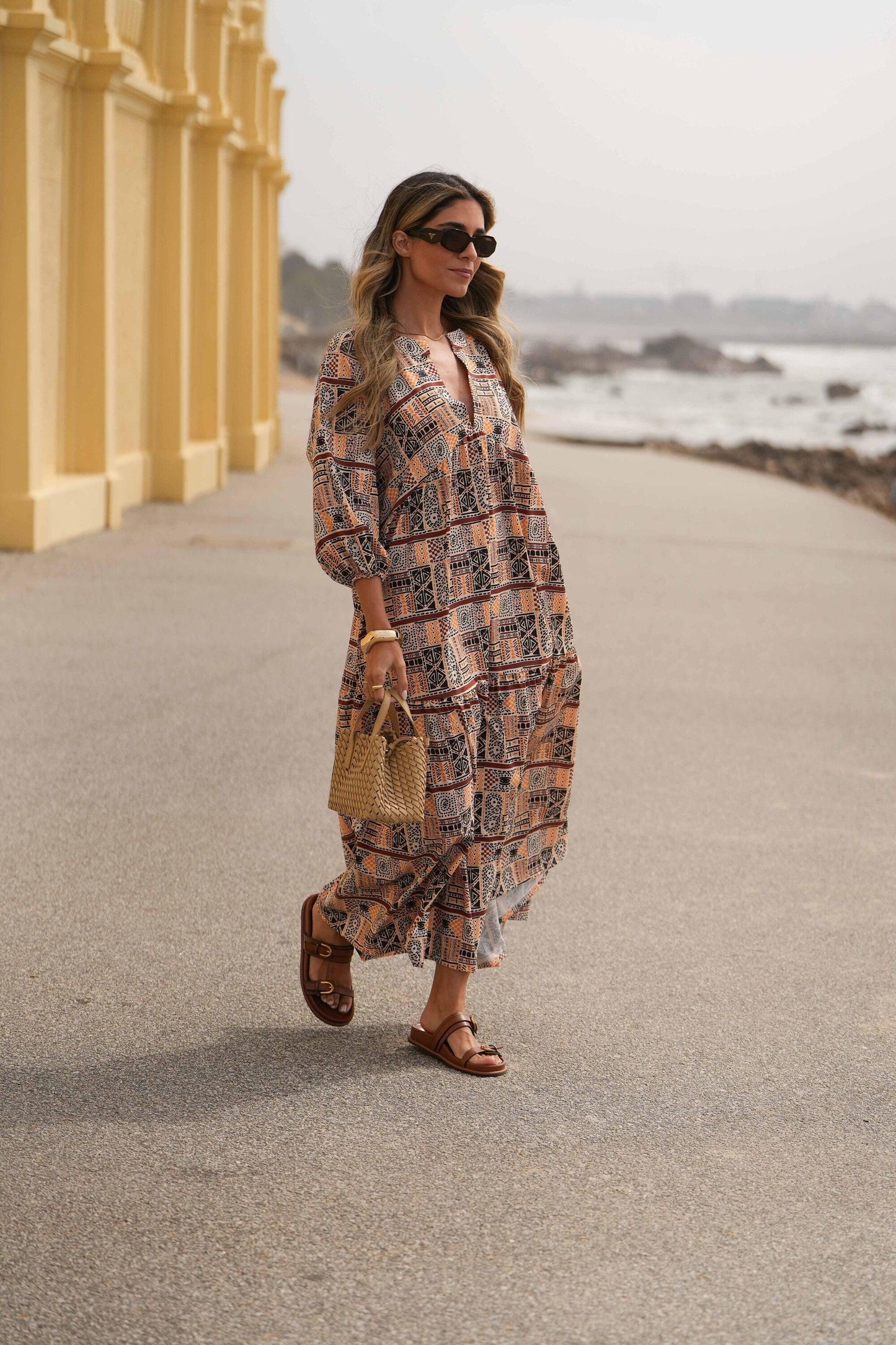 Vestido largo con volantes
