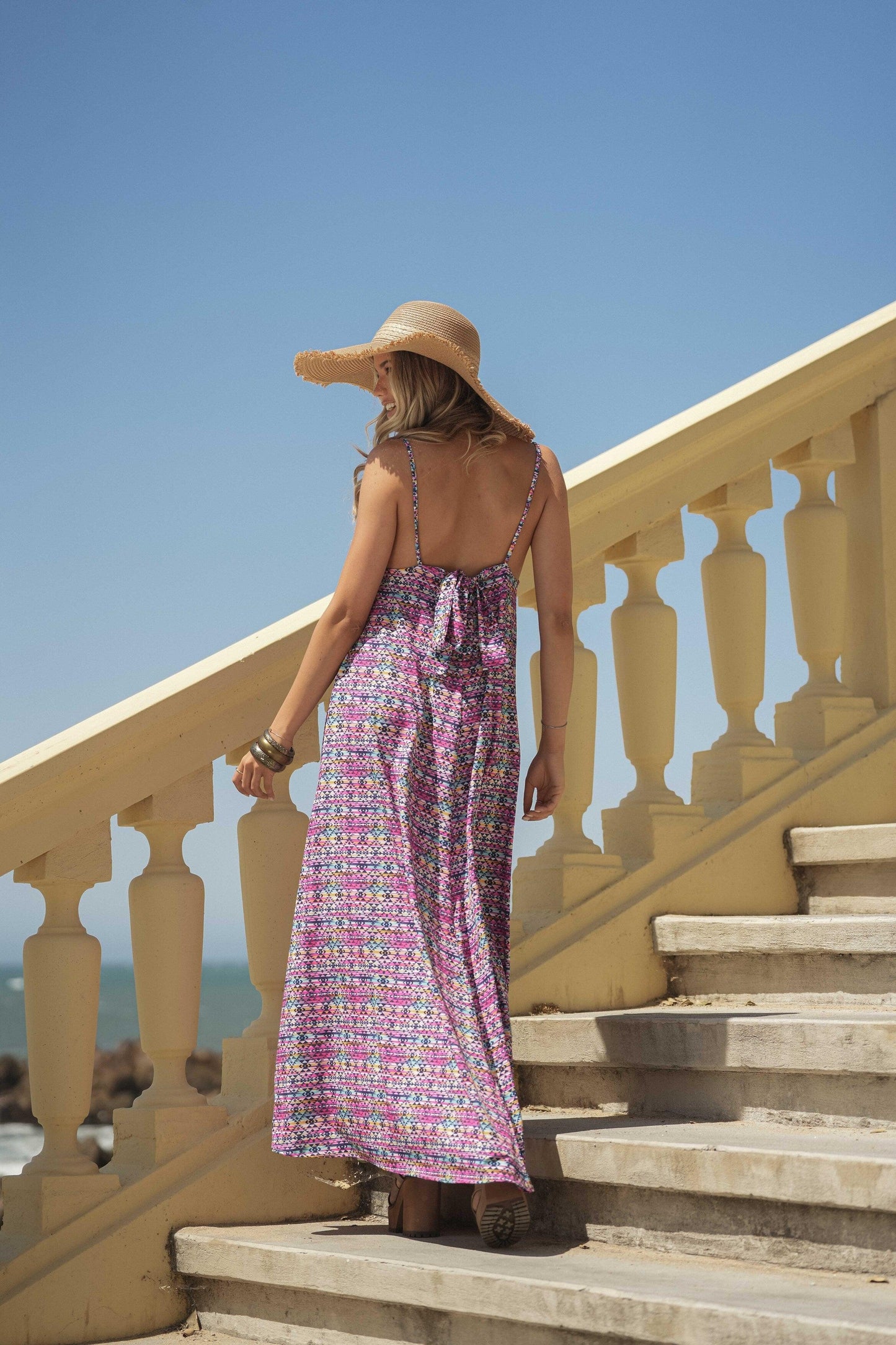 Vestido largo estampado tirantes