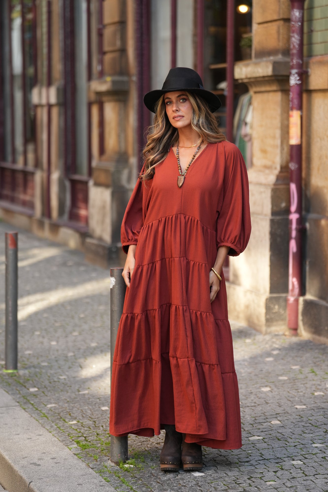 Vestido largo con volantes