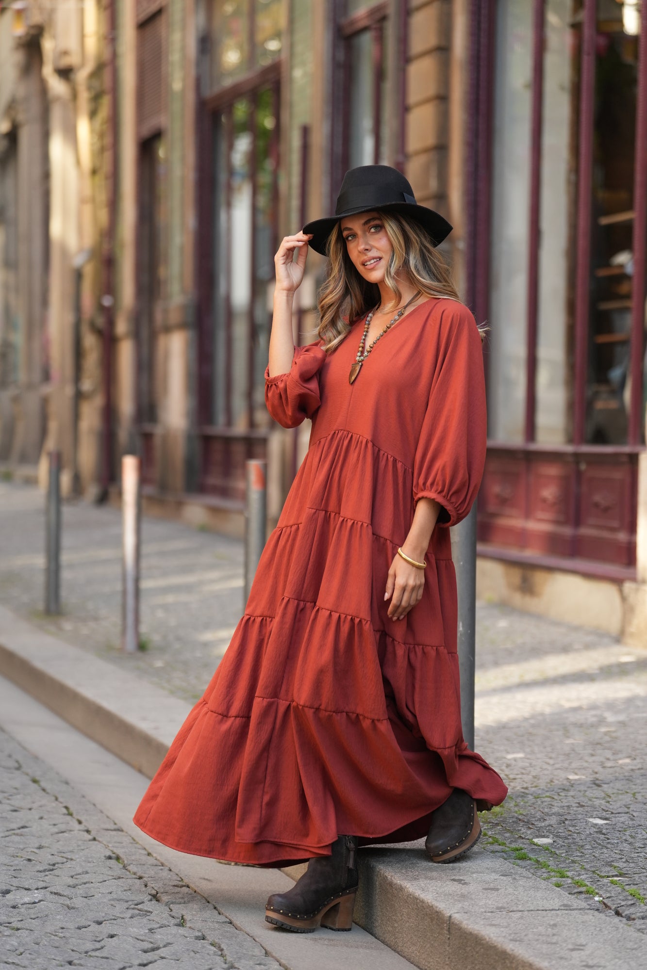 Vestido largo con volantes