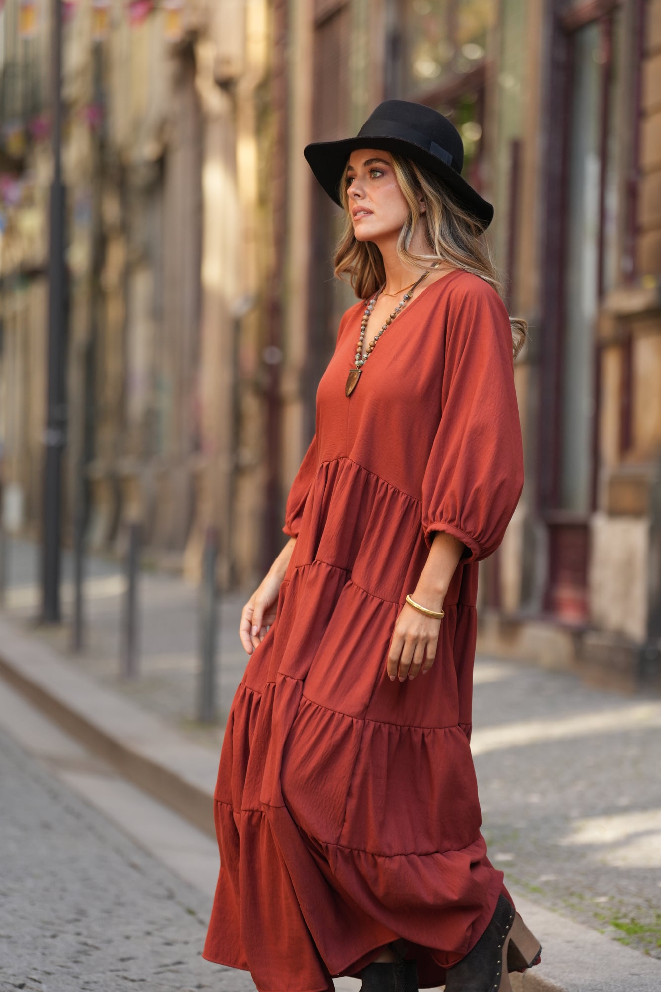 Vestido largo con volantes