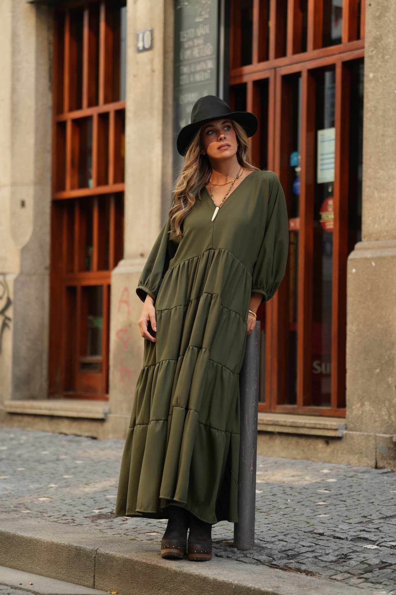 Vestido largo con volantes
