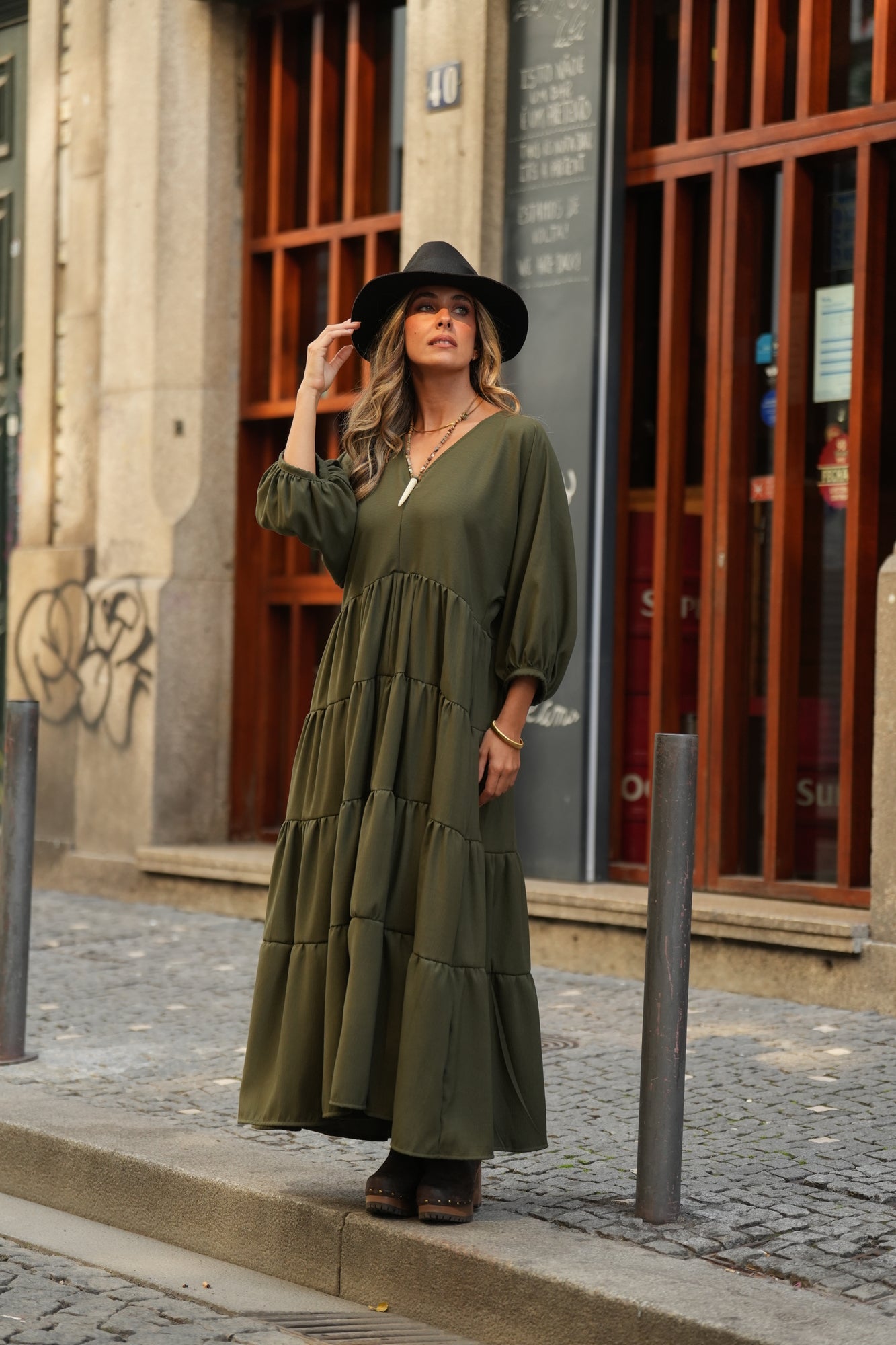 Vestido largo con volantes