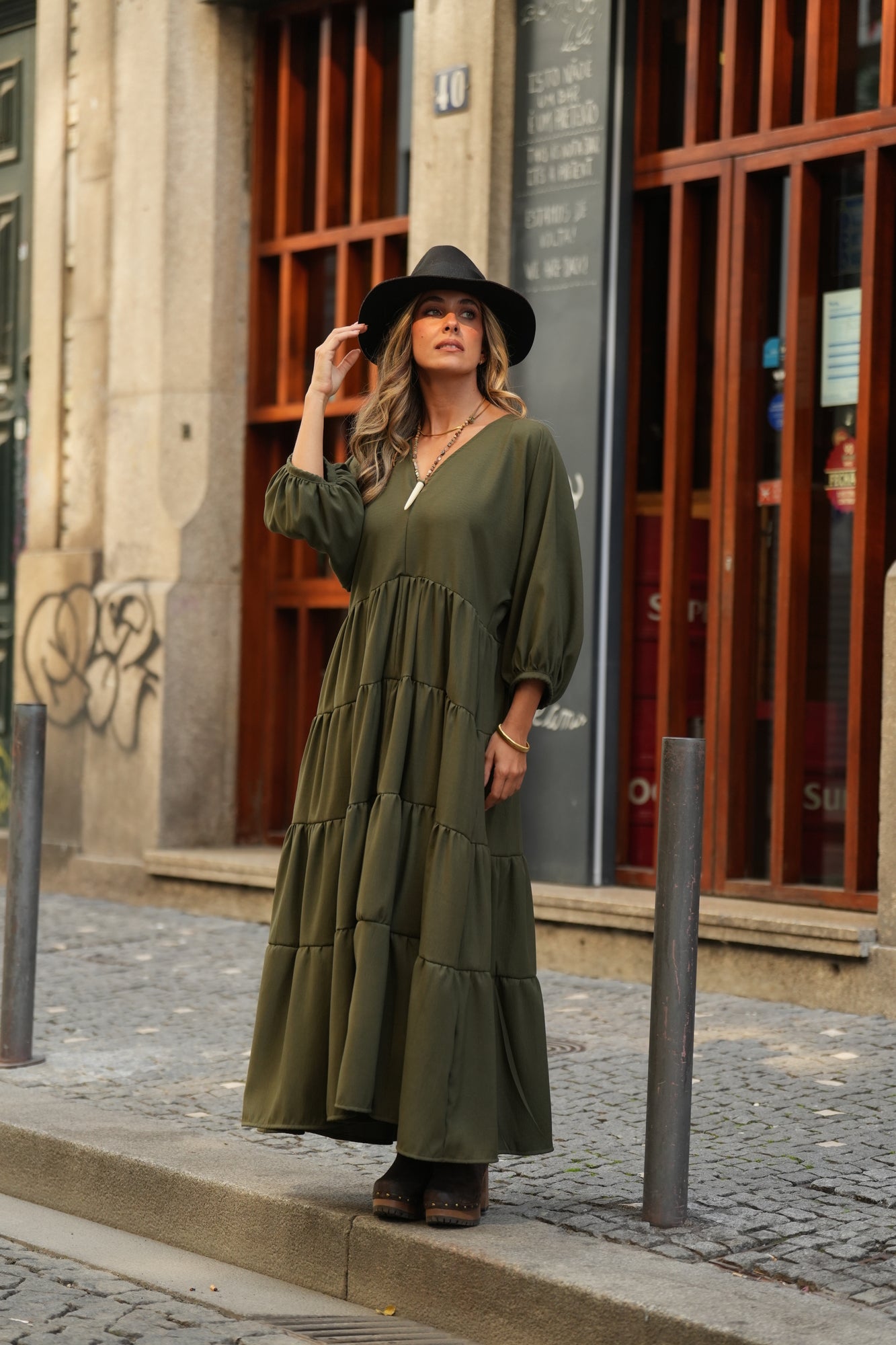 Vestido largo con volantes