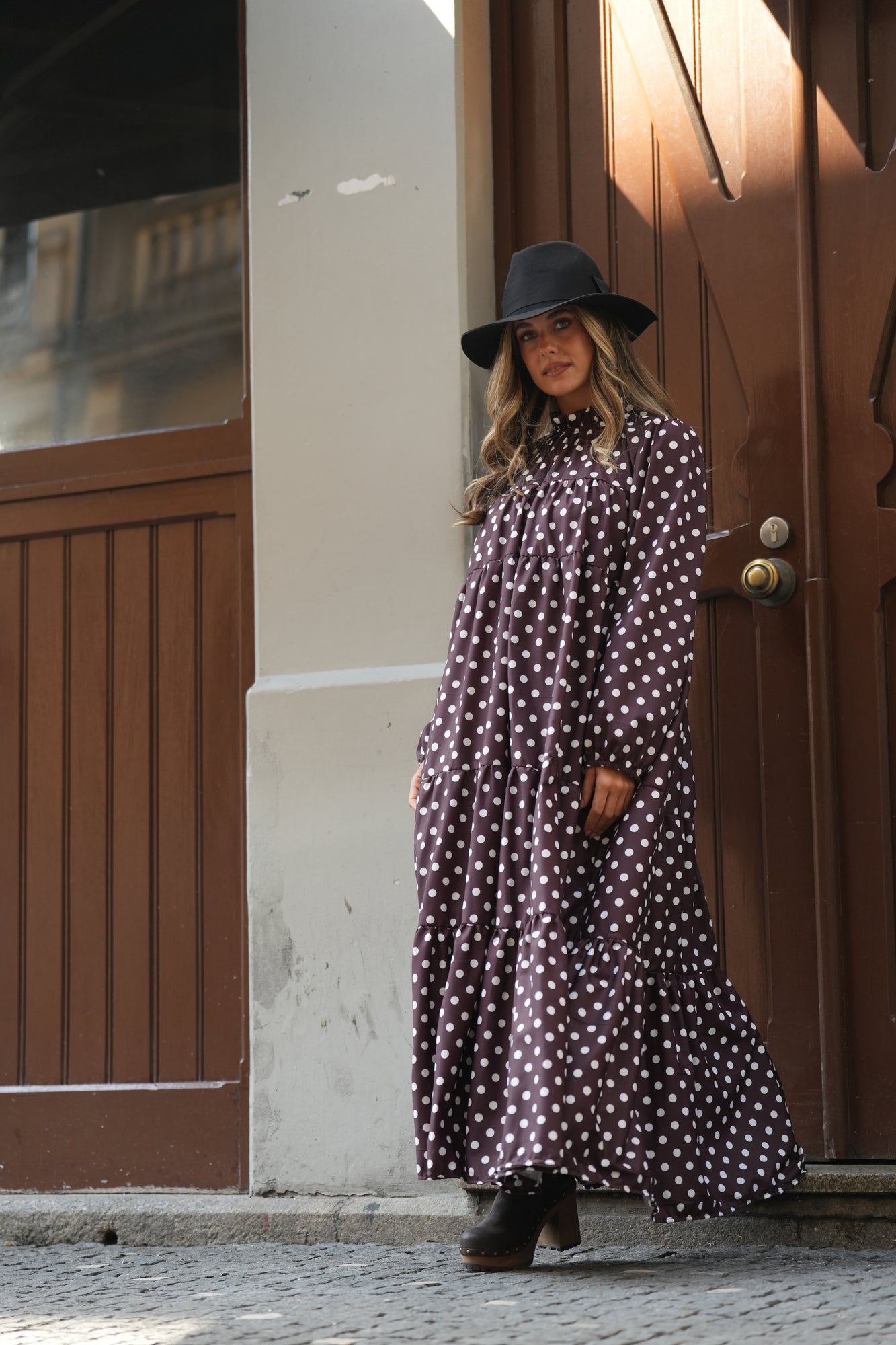 Vestido largo con volantes