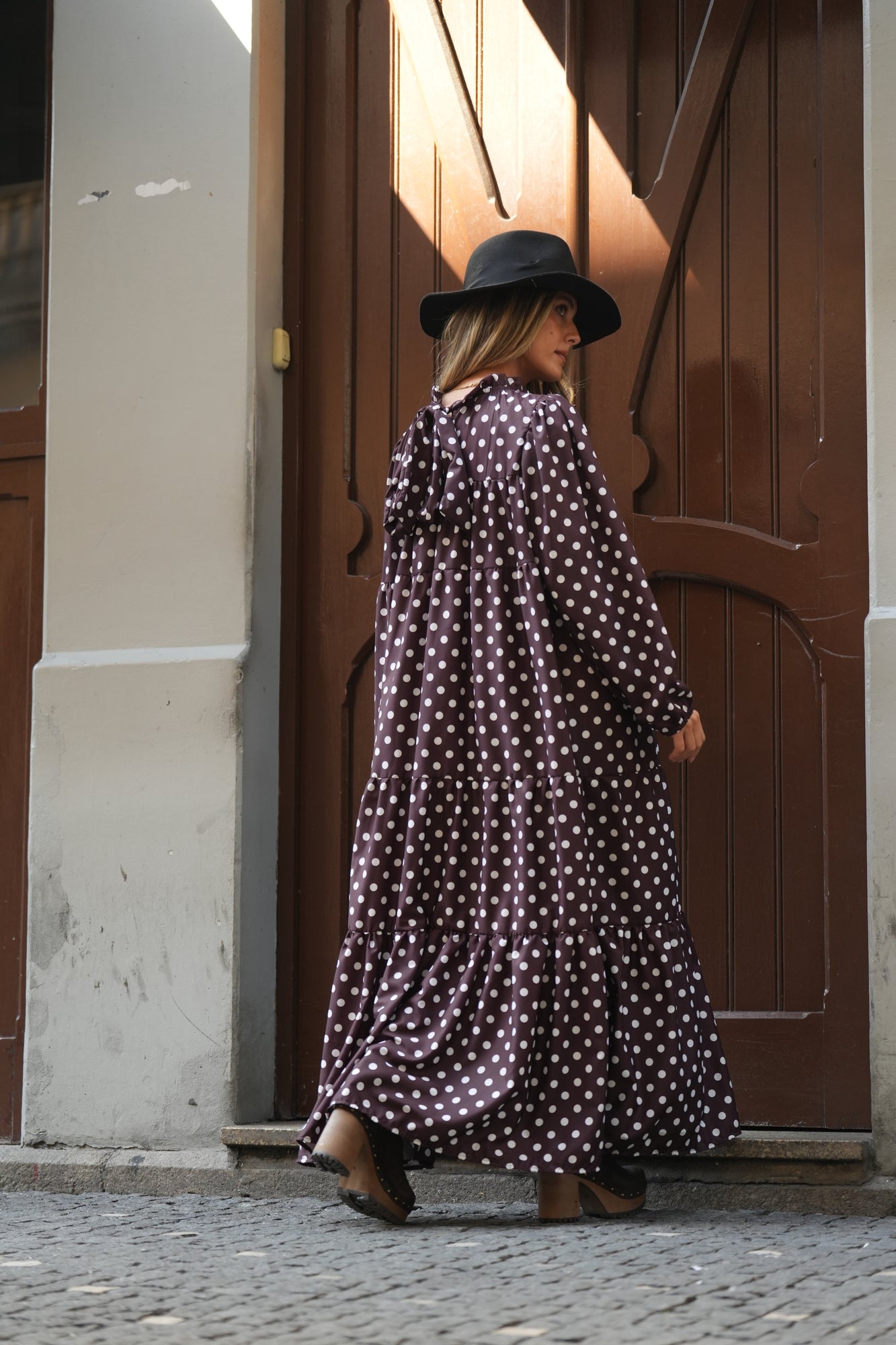 Vestido largo con volantes