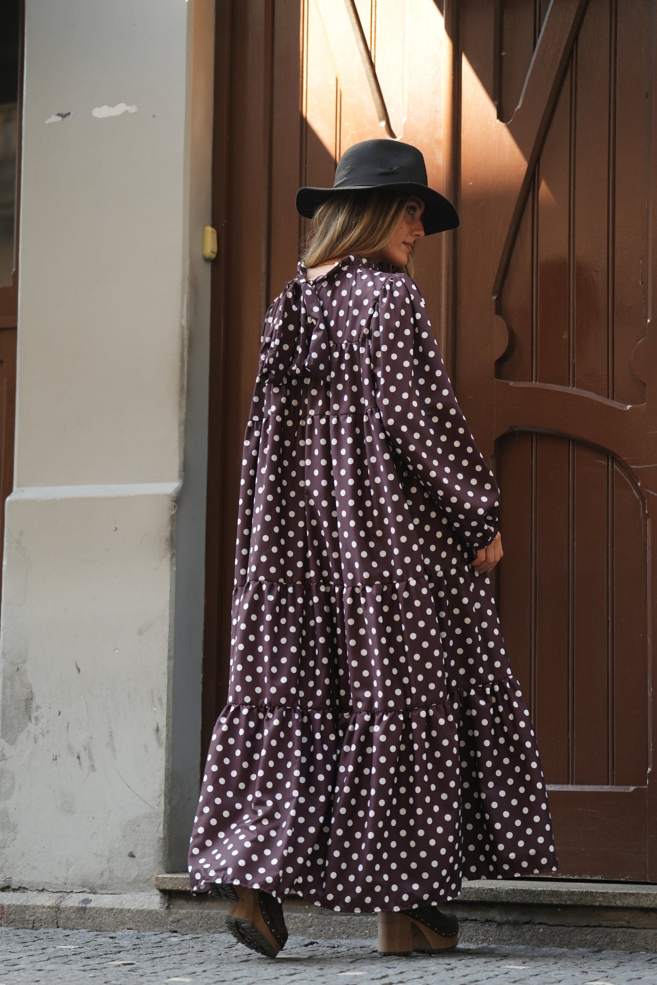 Vestido largo con volantes