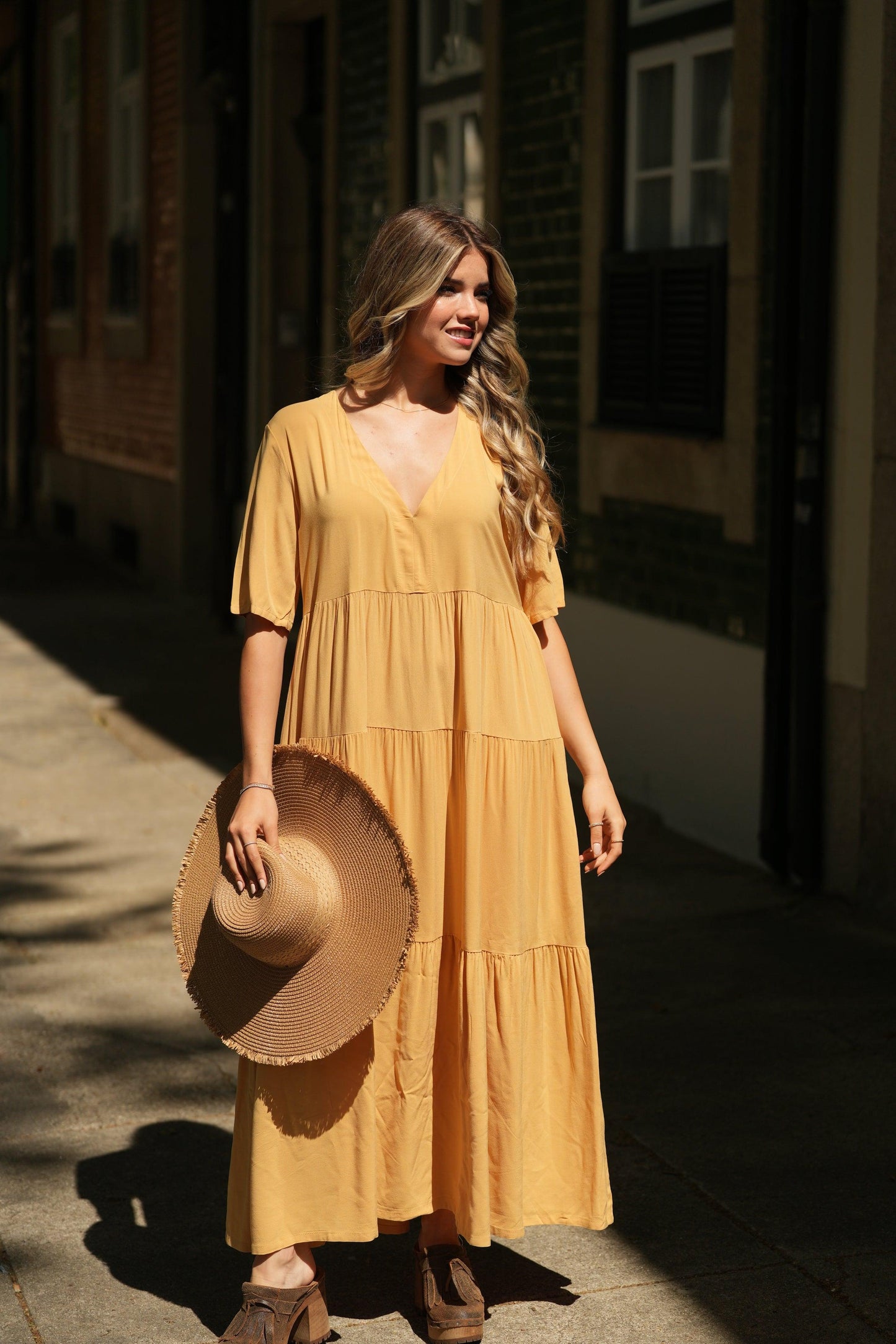 Vestido largo con volantes
