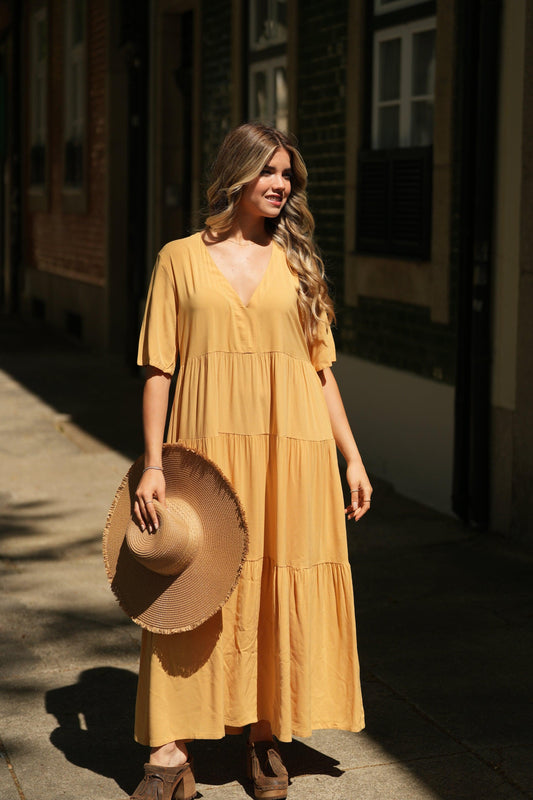 Vestido largo con volantes