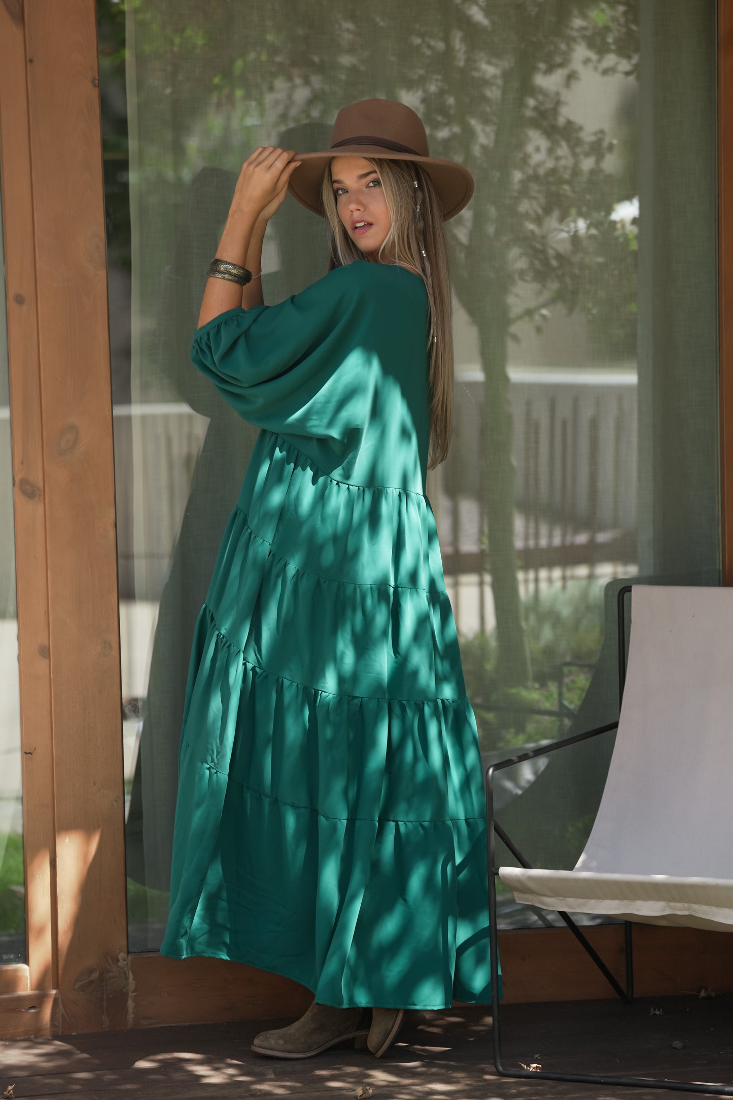 Vestido largo con volantes
