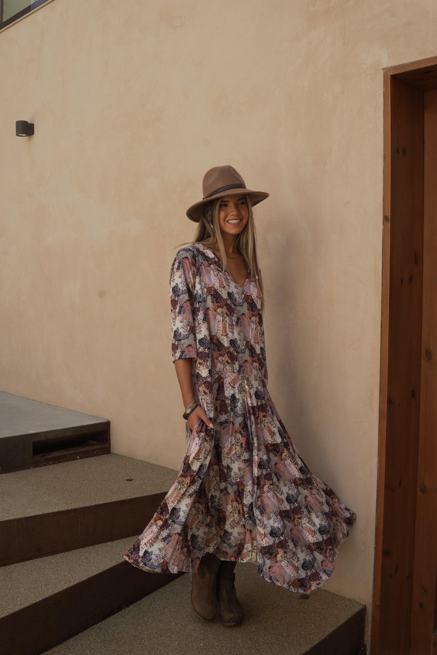 Vestido largo con volante