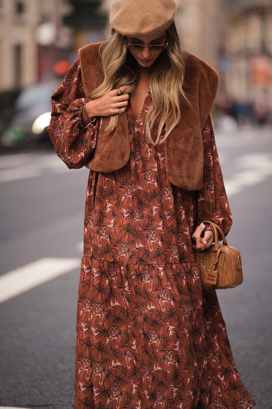 Vestido largo con volante