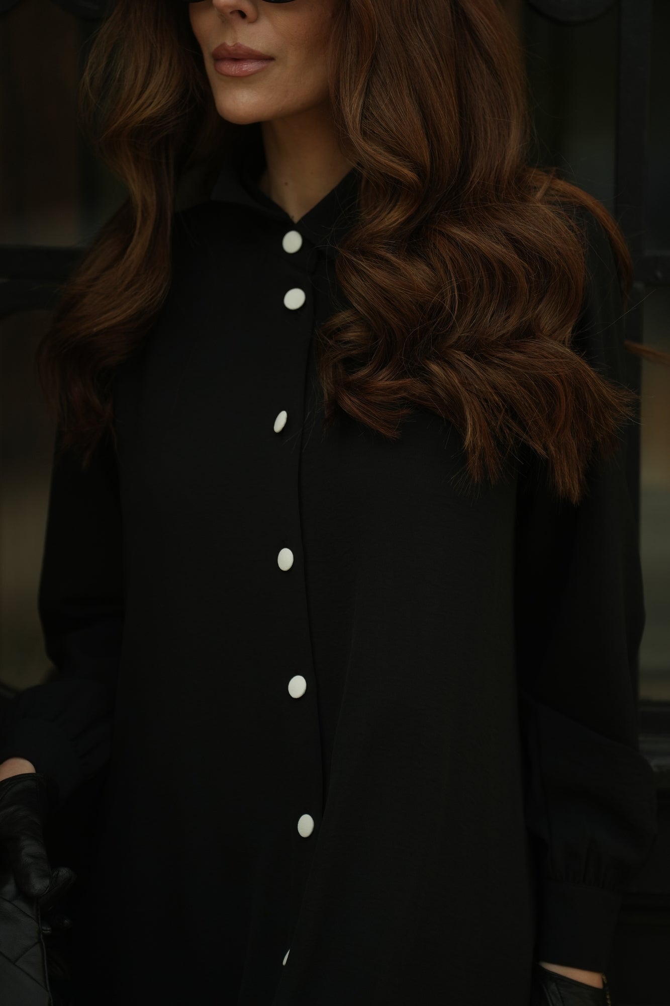 Vestido camisero en negro