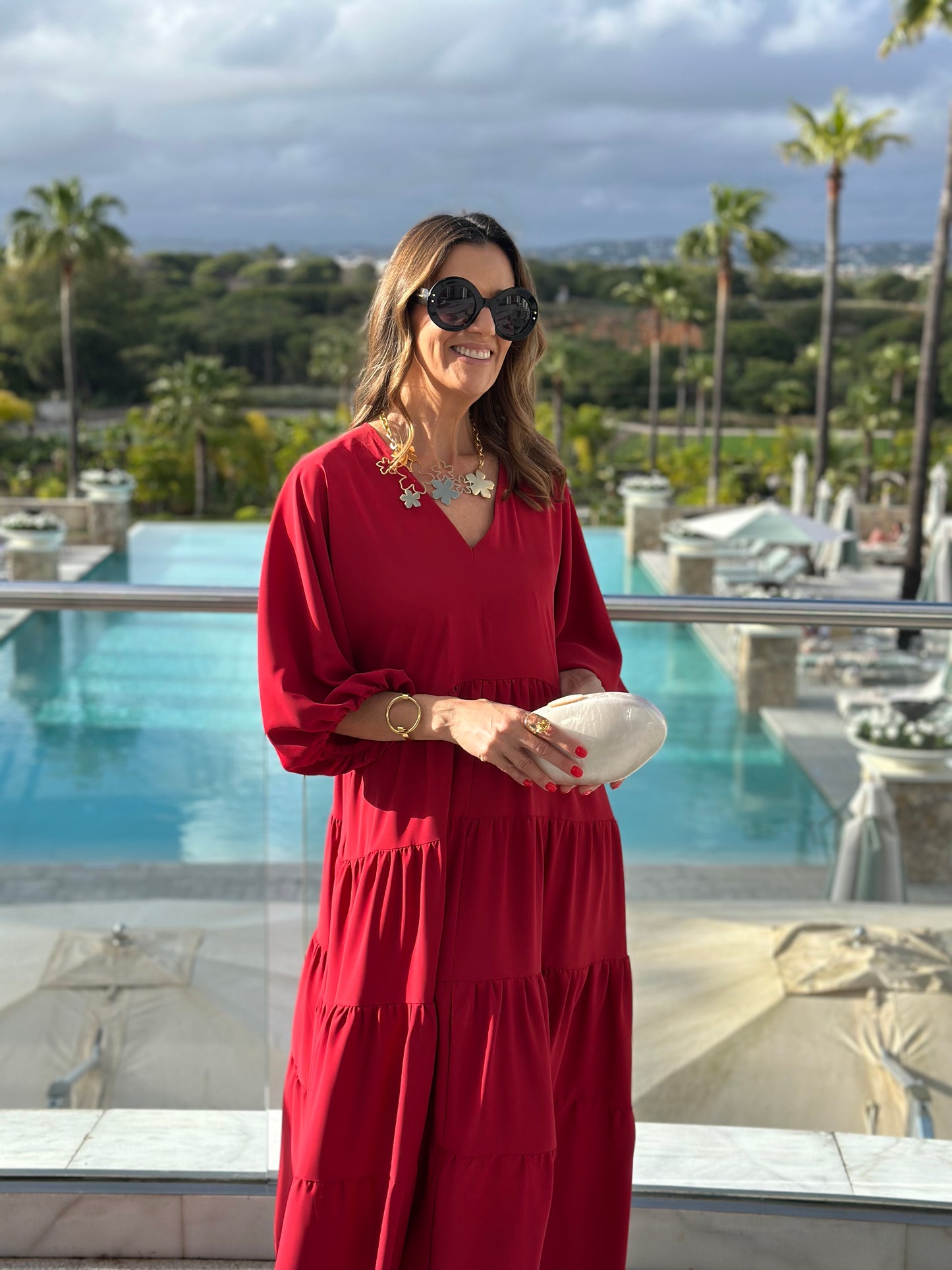 Vestido largo rojo con volantes