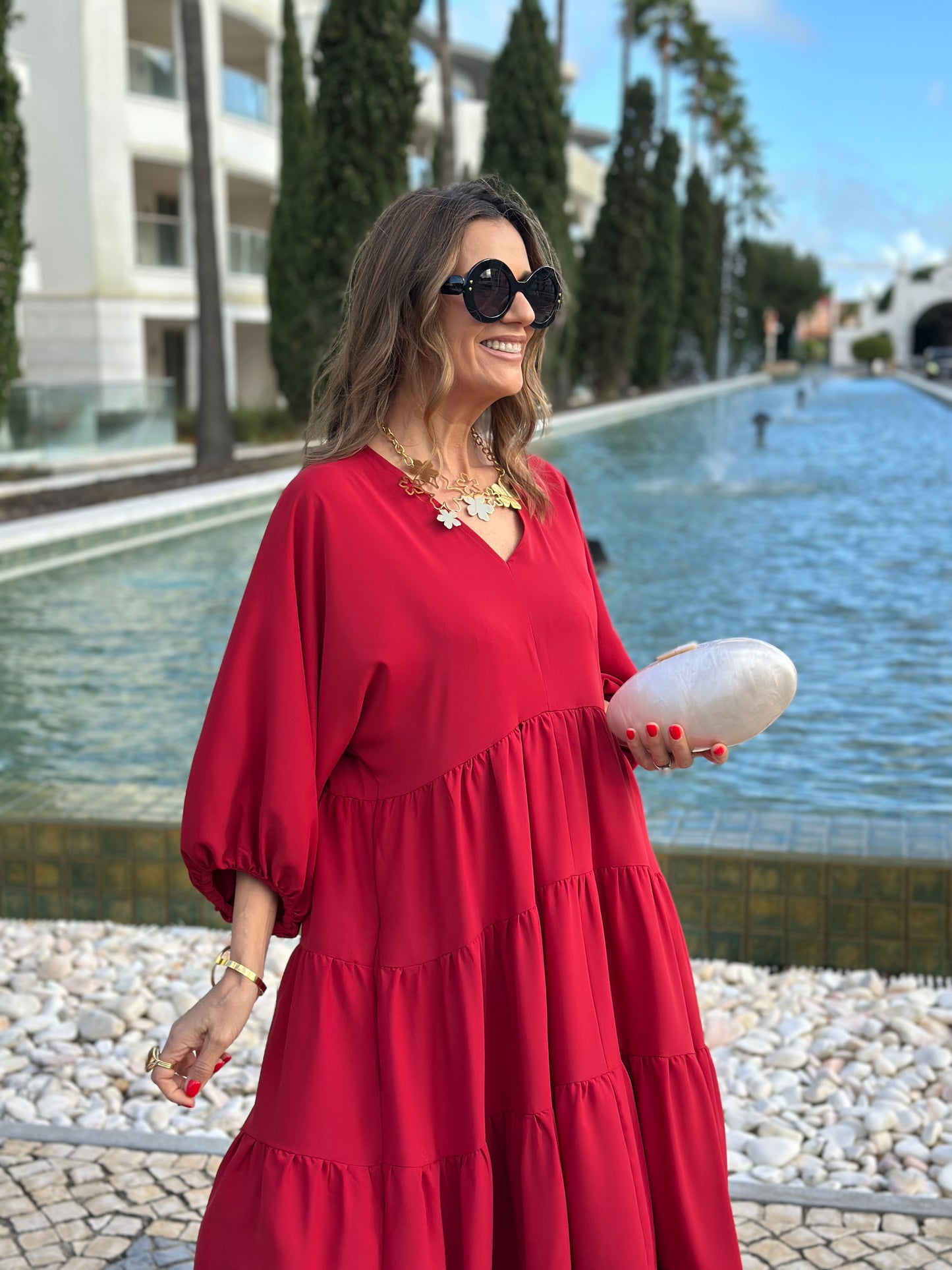 Vestido largo rojo con volantes