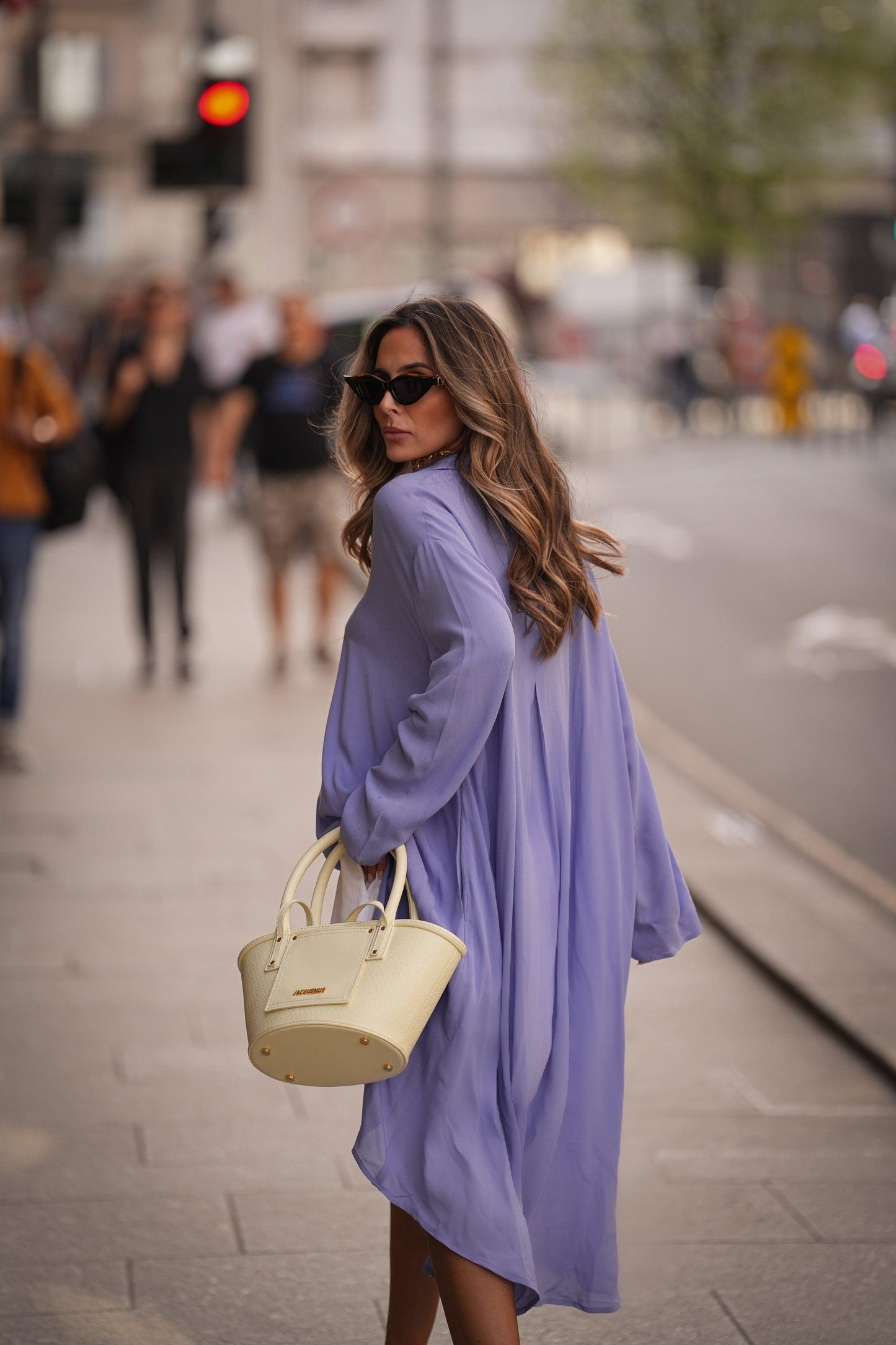 Blusa de viscosa asimétrica