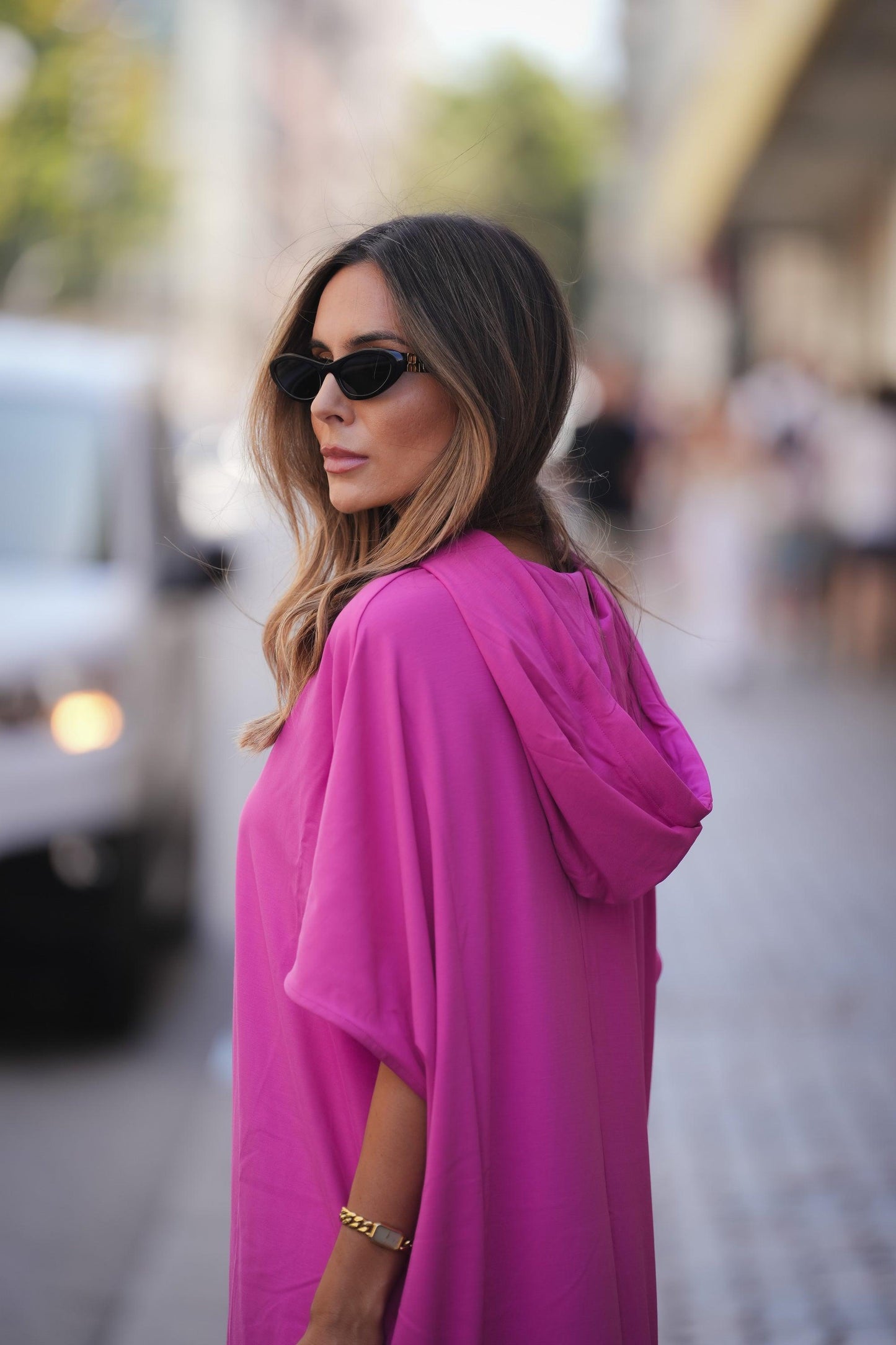 Vestido de punto con capucha