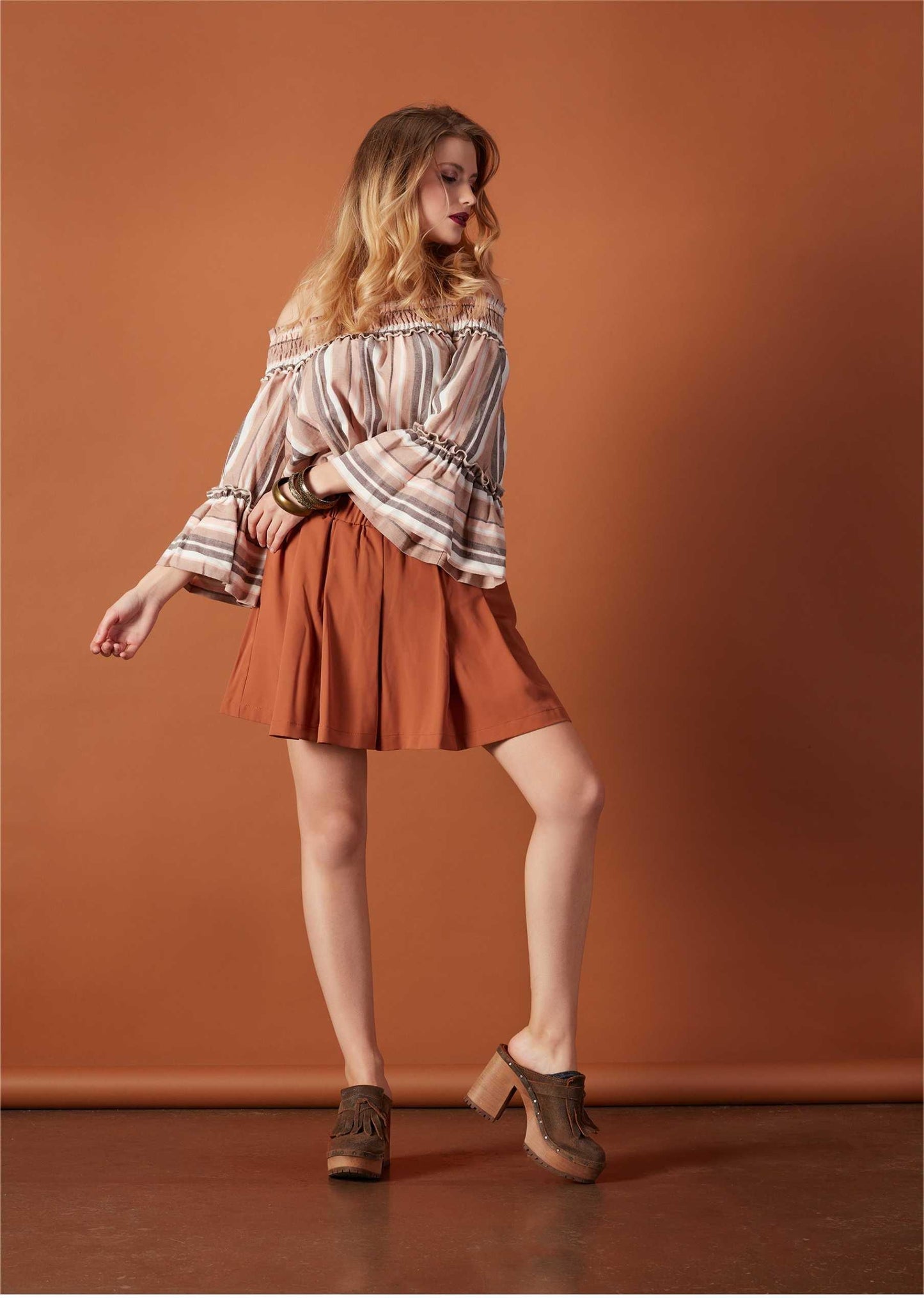 Blusa de lino con lazada