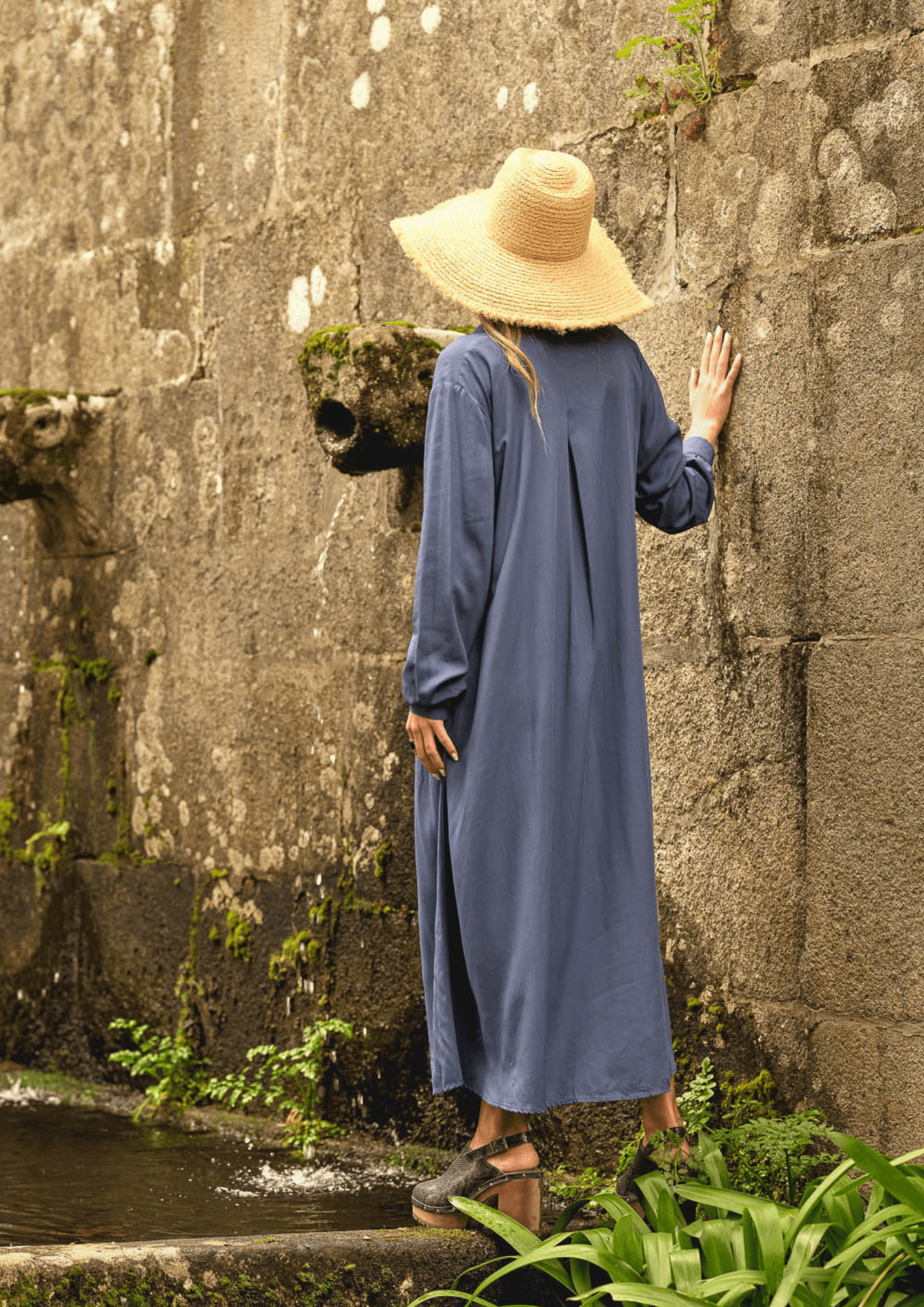 <transcy>Vestido camisero</transcy>