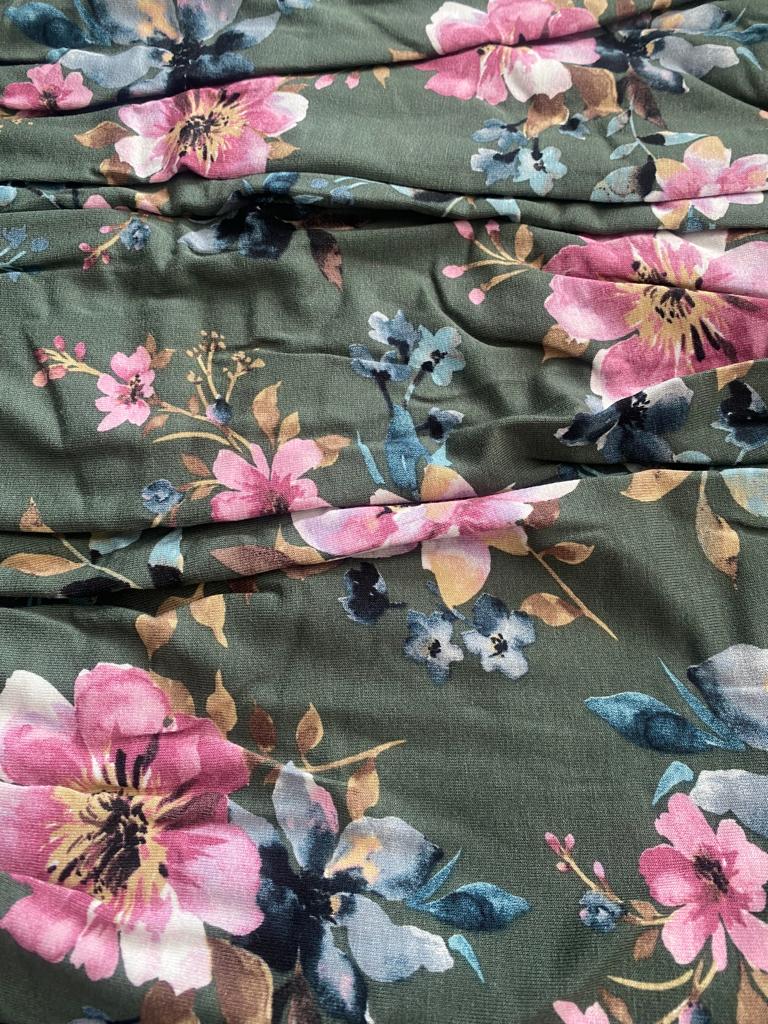 Vestido comprido em malha