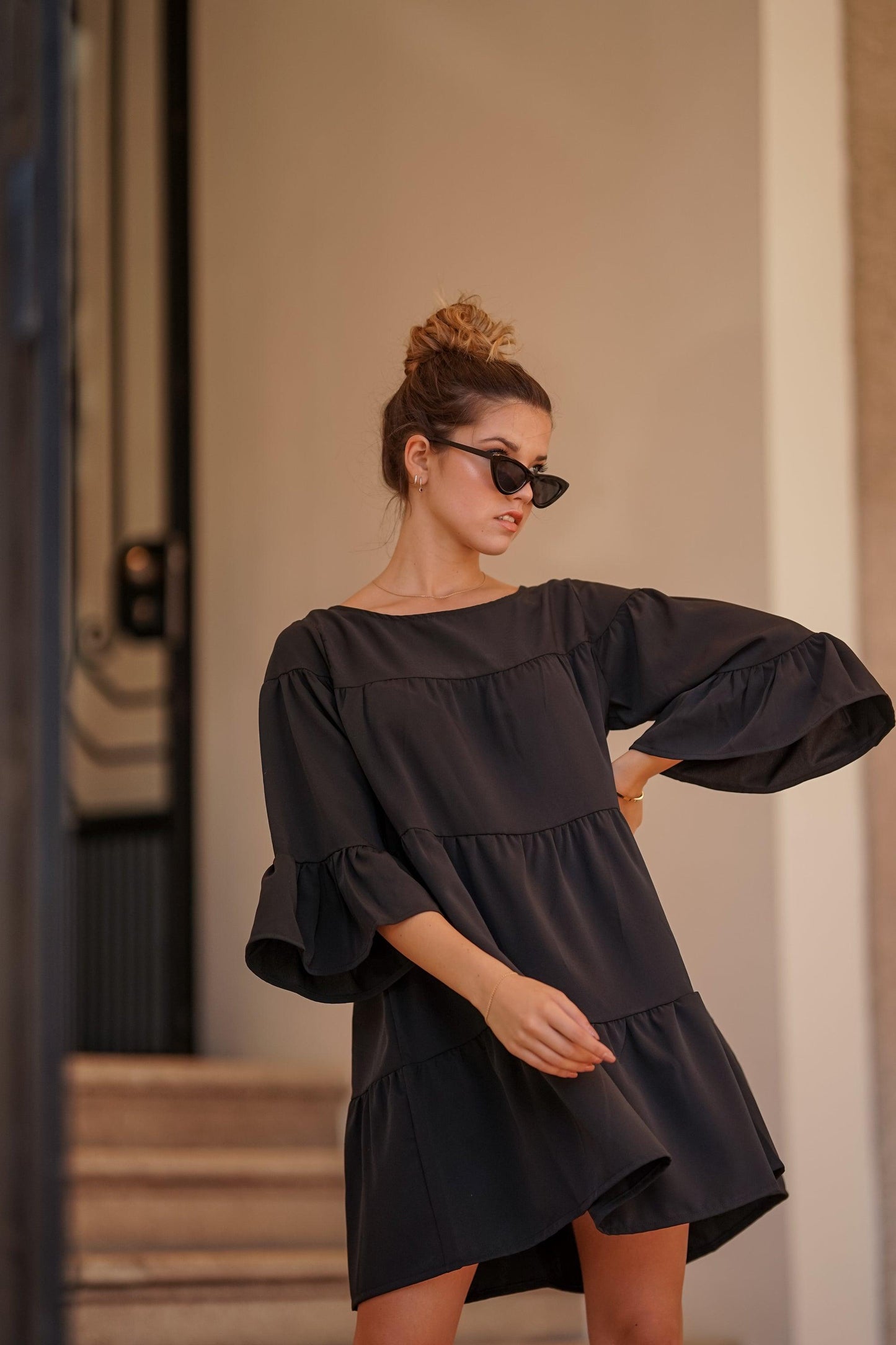 <transcy>Vestido corto </transcy>