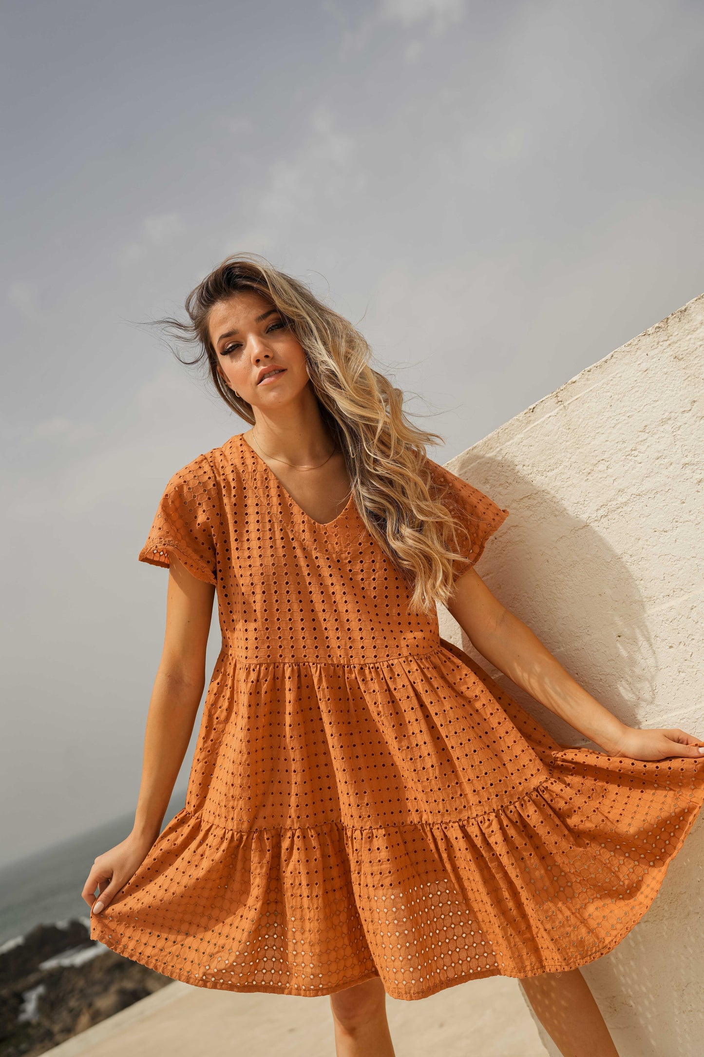 Vestido corto bordado