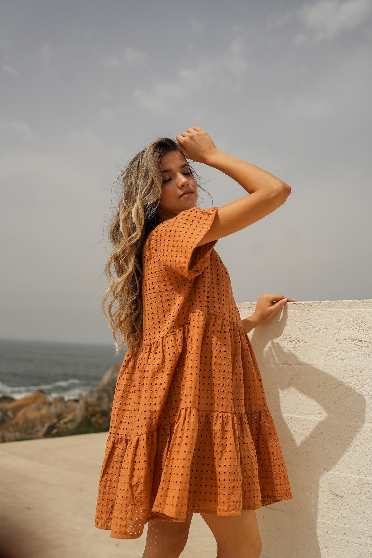 Vestido corto bordado