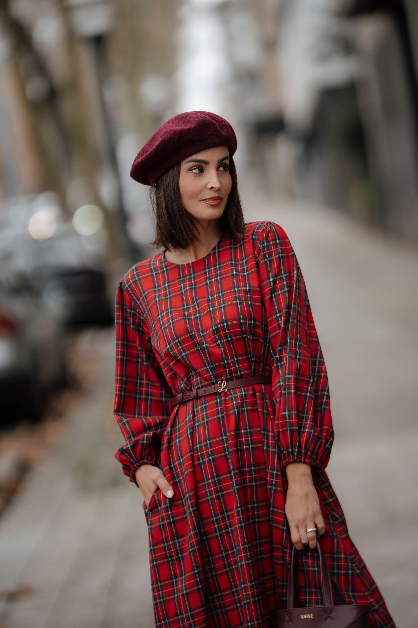 Vestido largo de cuadros rojos