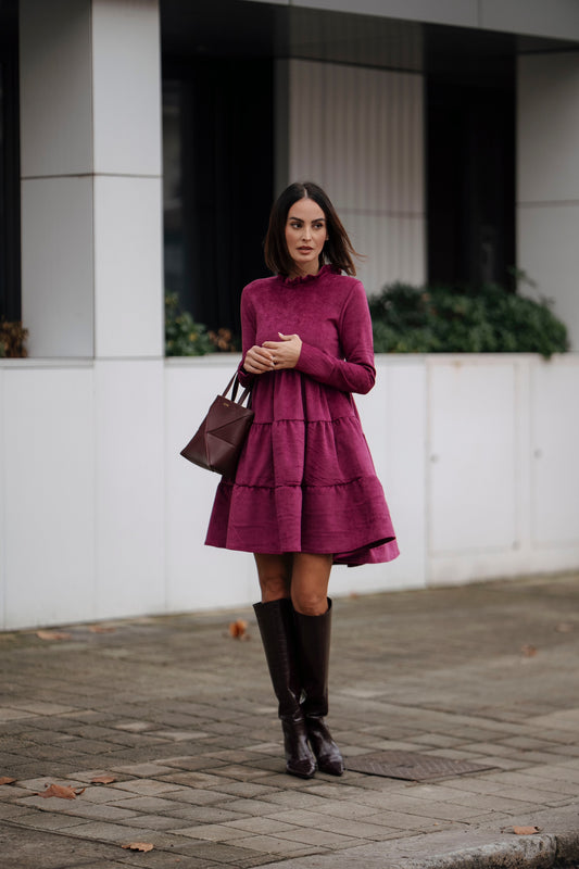 Vestido corto de terciopelo burdeos