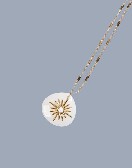 Collar largo con piedra