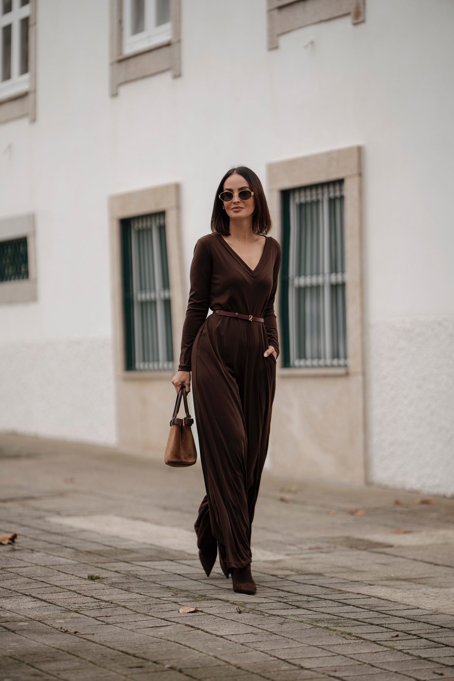 Mono largo de punto negro