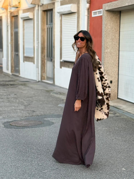 Vestido comprido em viscose castanho
