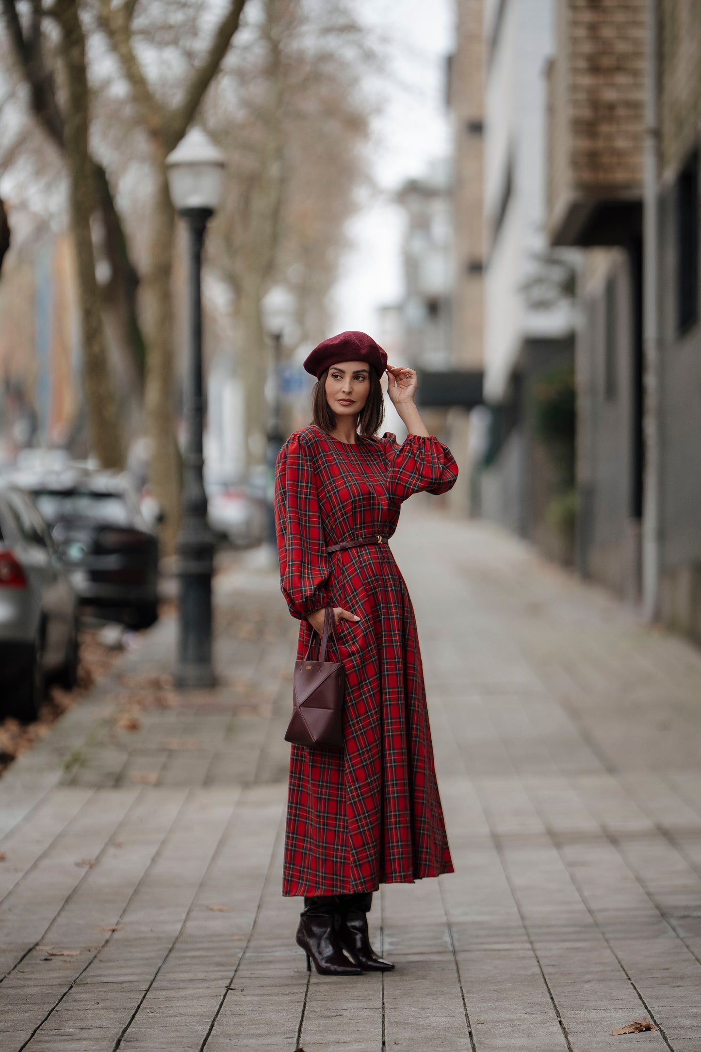 Vestido largo de cuadros rojos