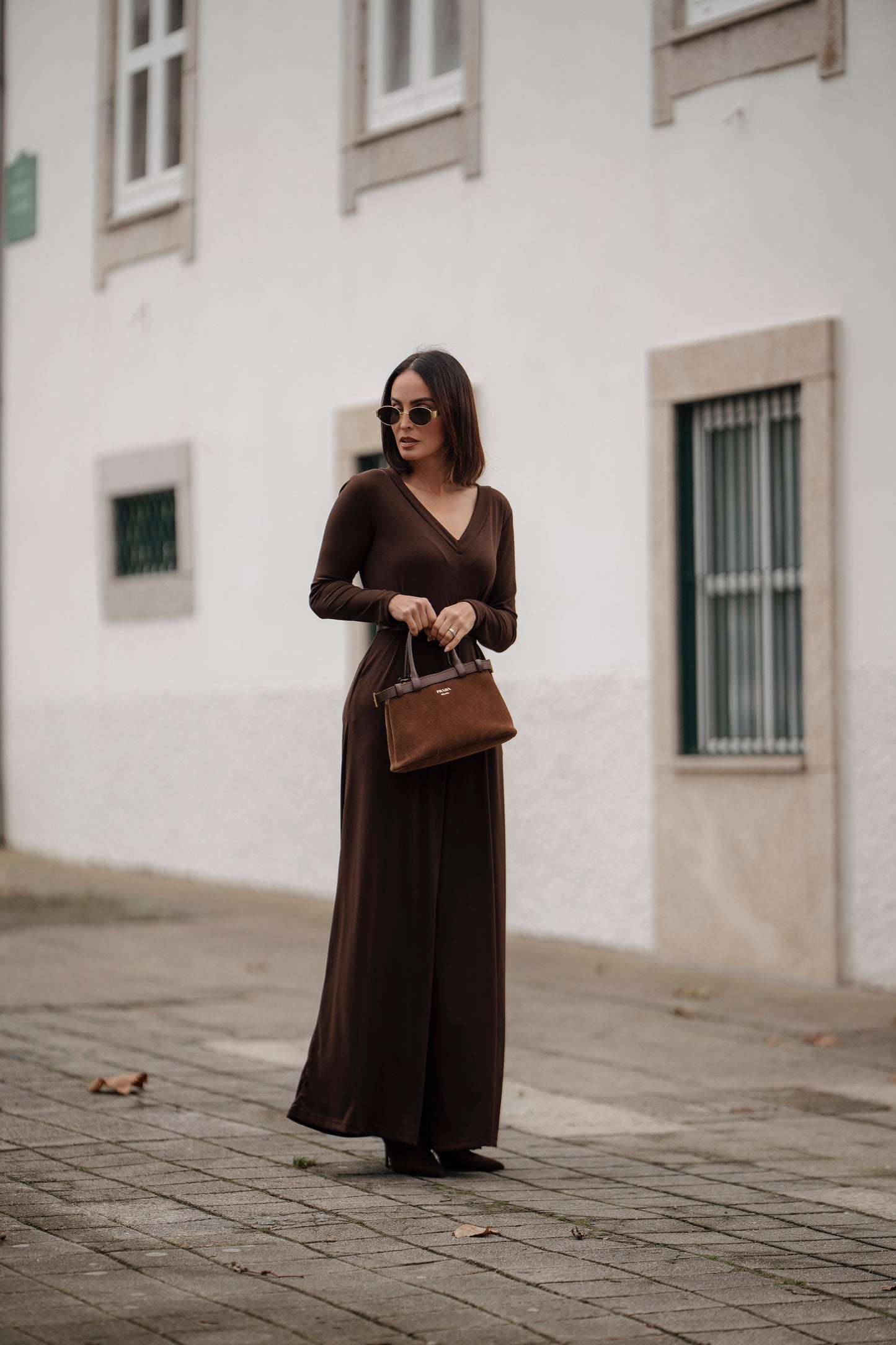 Mono largo de punto negro