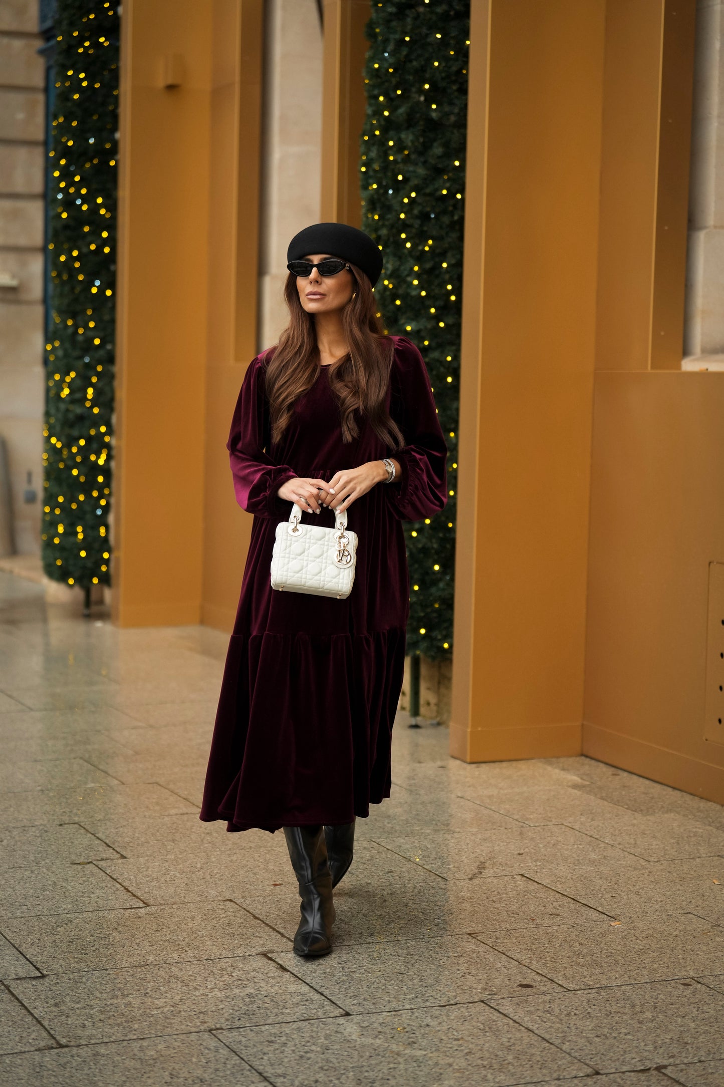 Vestido largo con volantes en terciopelo