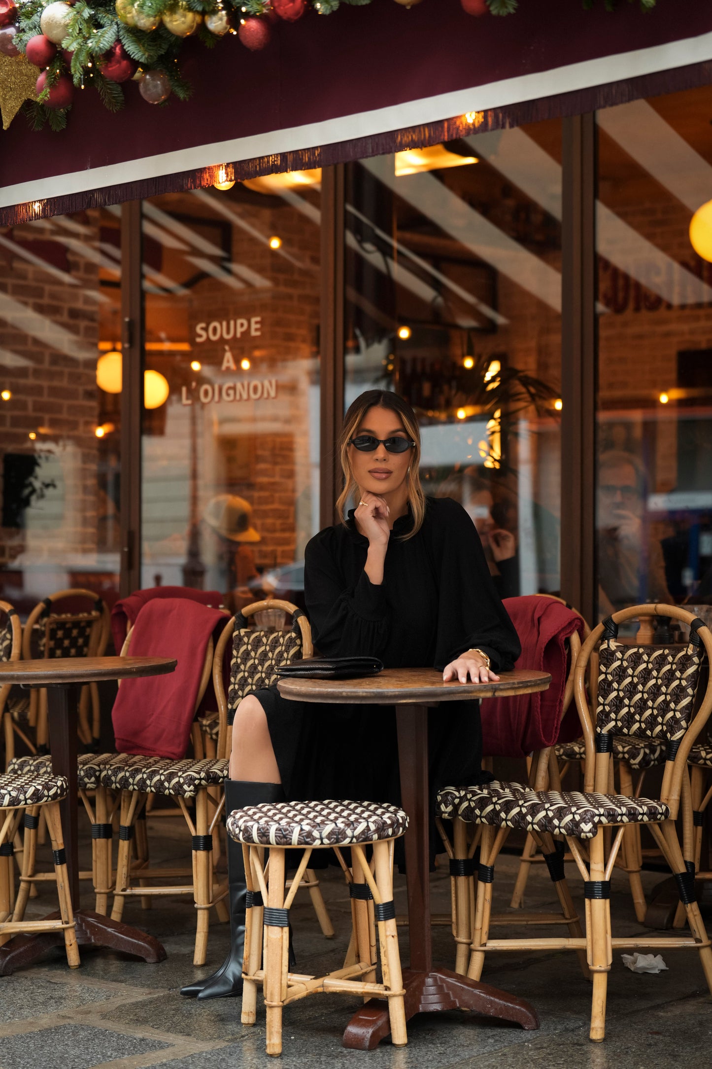 Vestido corto punto brillos