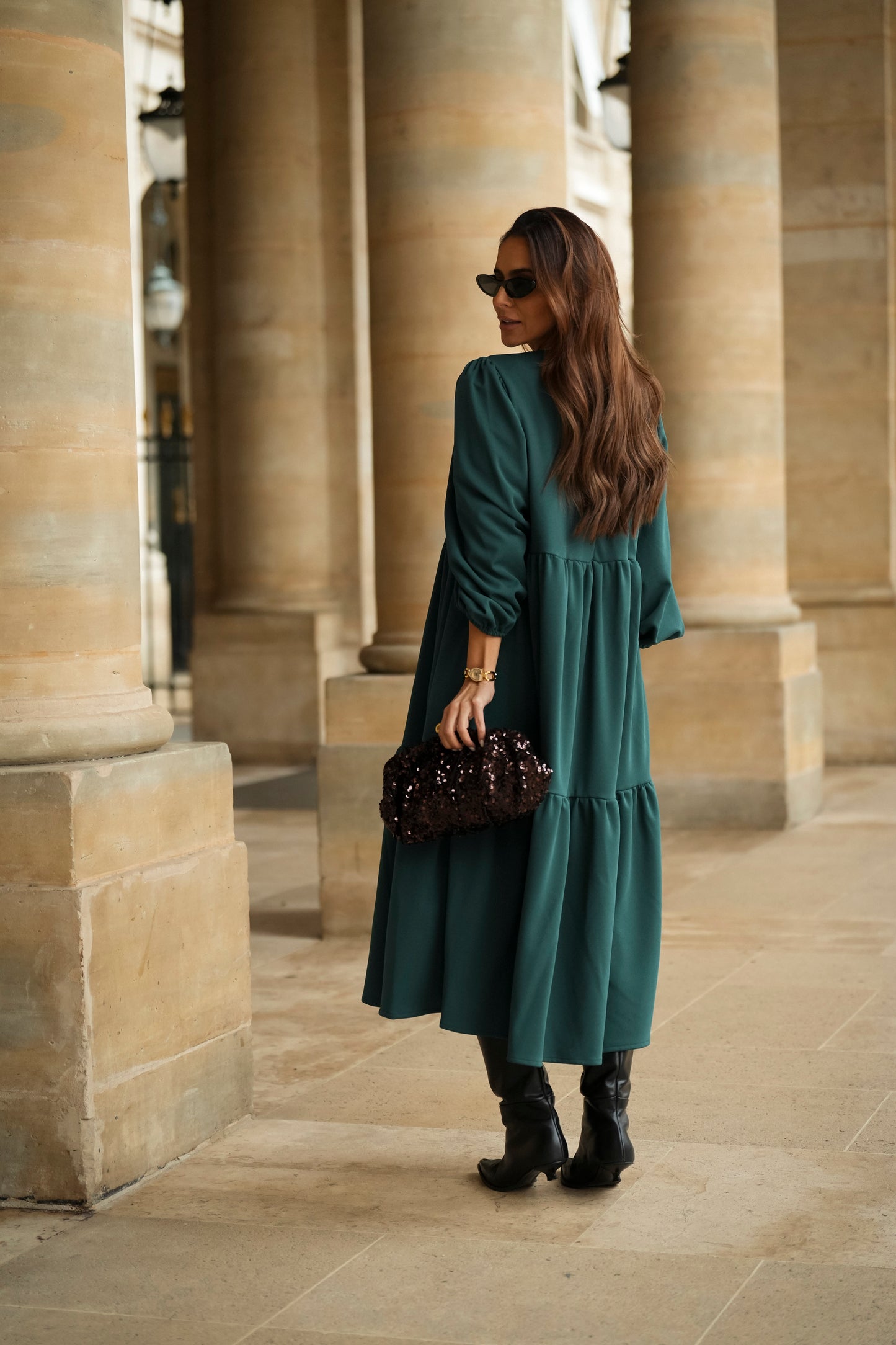 Vestido largo con volantes en verde