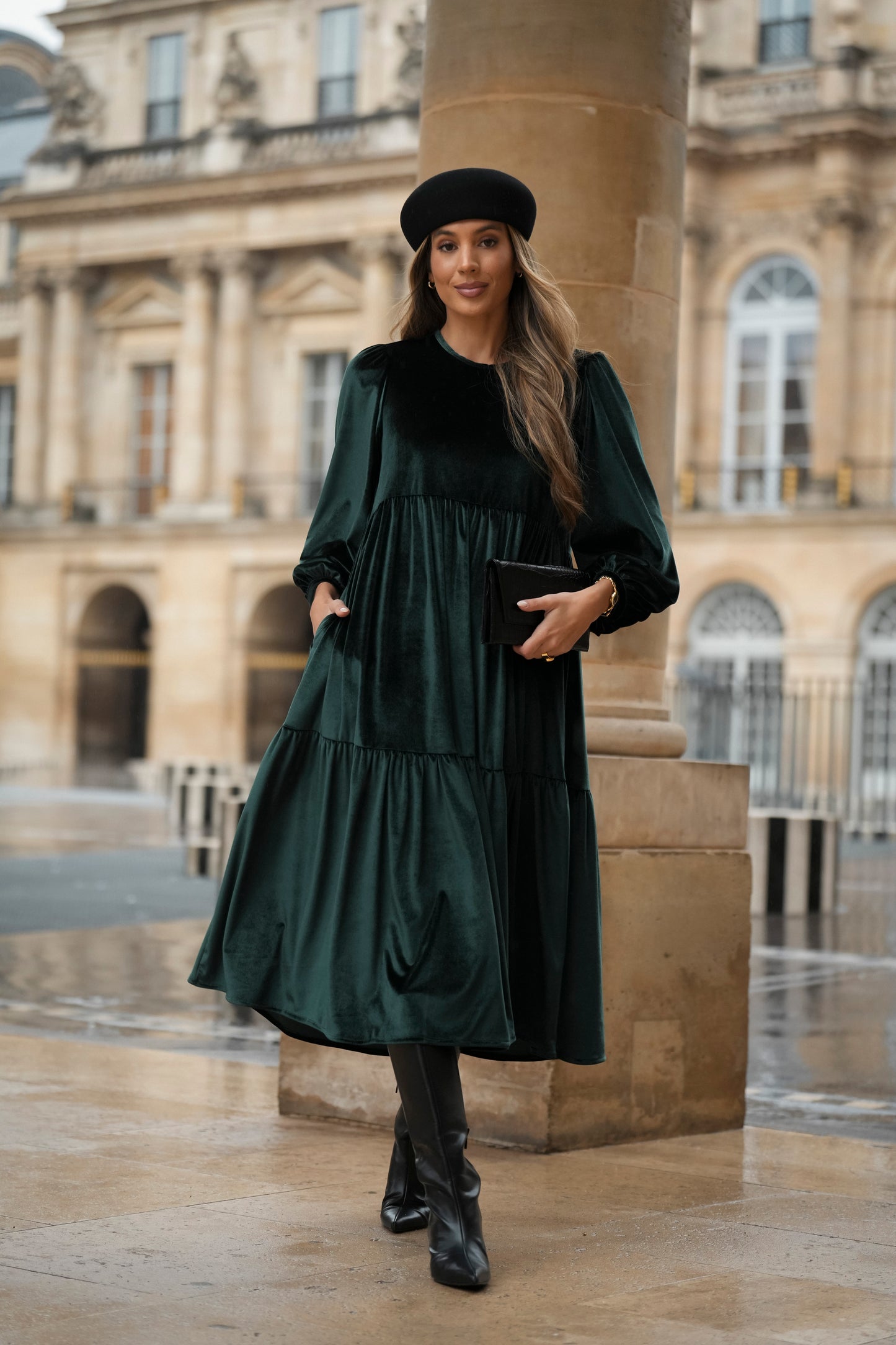 Vestido largo con volantes en terciopelo