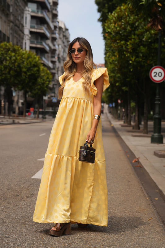 Vestido largo con volante